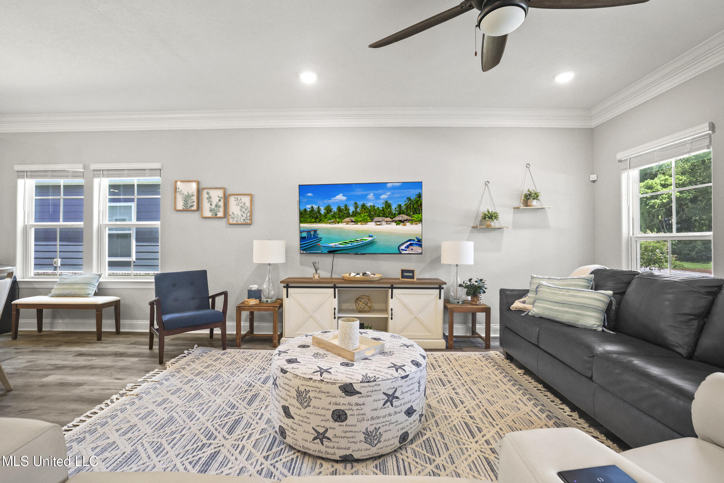 Biloxi, Mississippi, 39531, United States, 3 Bedrooms Bedrooms, ,3 BathroomsBathrooms,Residential,For Sale,1906978