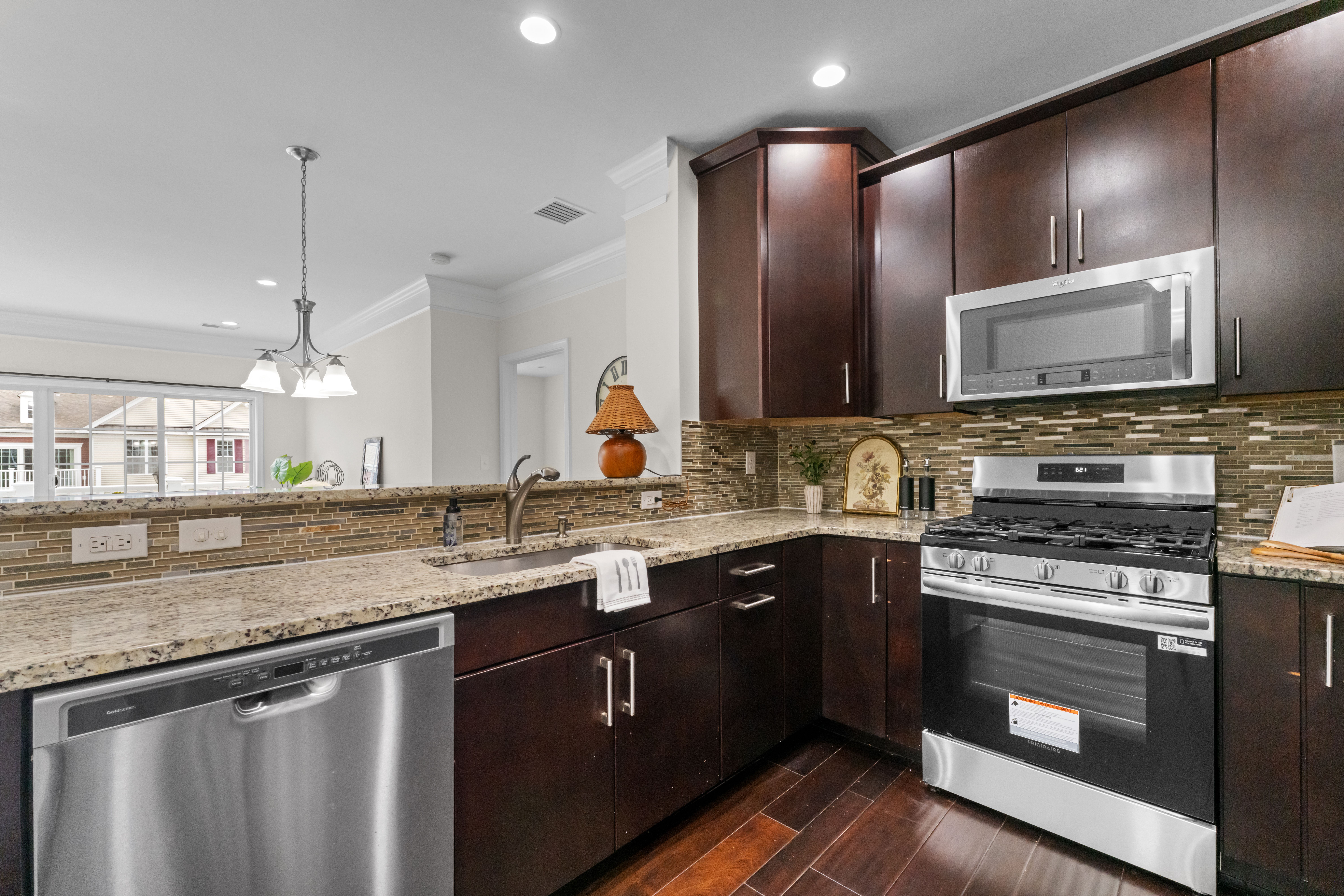  113 Corning Fairbanks Way, Westborough, MA 01581 - 物件實景