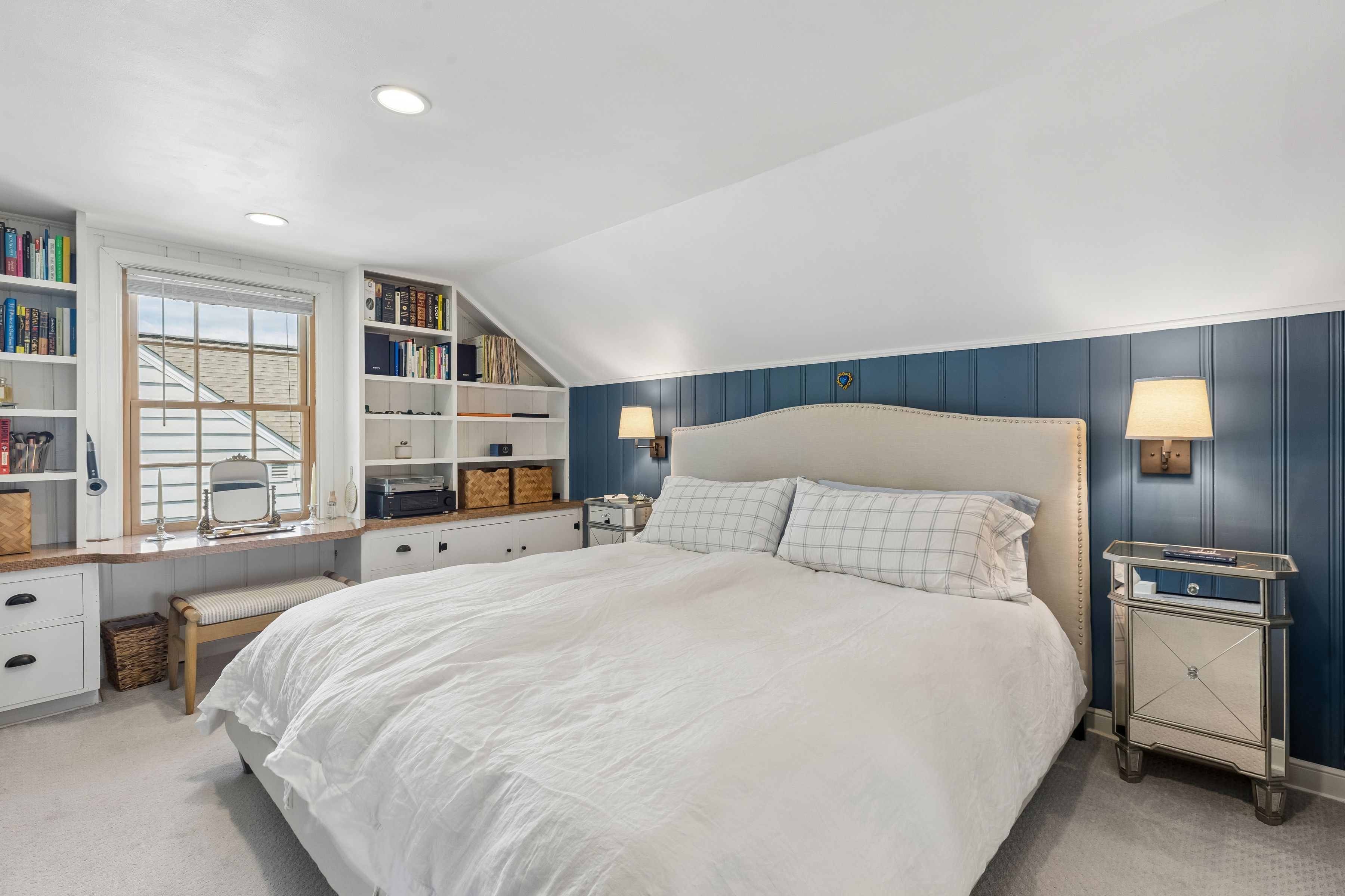  Elegant Cape Cod Living with Timeless Architectural Detail - 物件實景