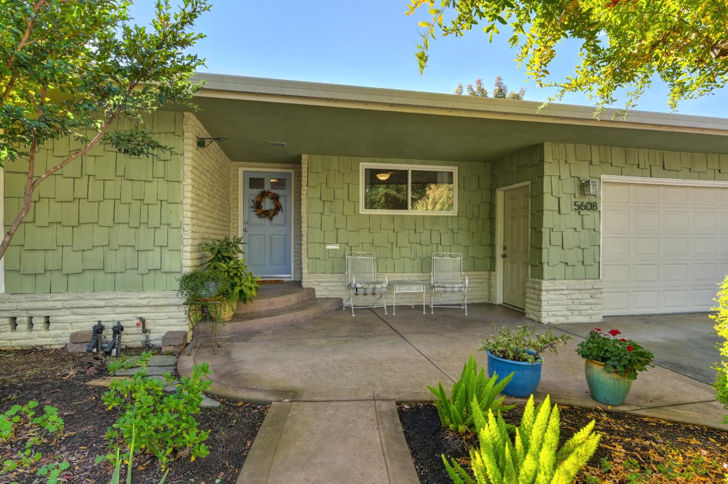 Sacramento, California, 95819, United States, 3 Bedrooms Bedrooms, ,2 BathroomsBathrooms,Residential,For Sale,1987598