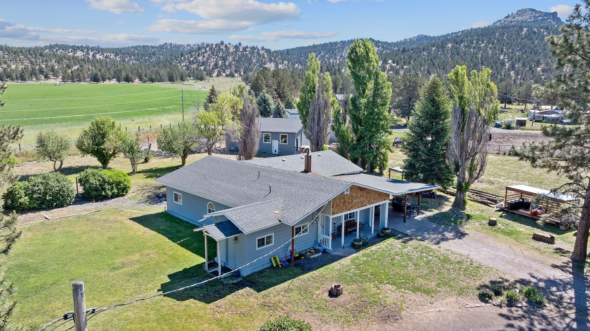 Prineville, Oregon, 97754, United States, 3 Bedrooms Bedrooms, ,2 BathroomsBathrooms,Residential,For Sale,1865780