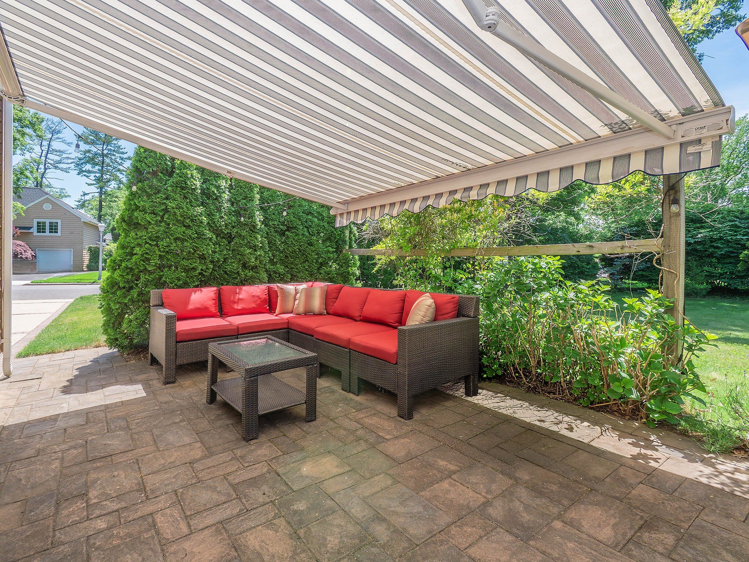  22 Andover Road, Port Washington, NY, 11050 - 物件實景