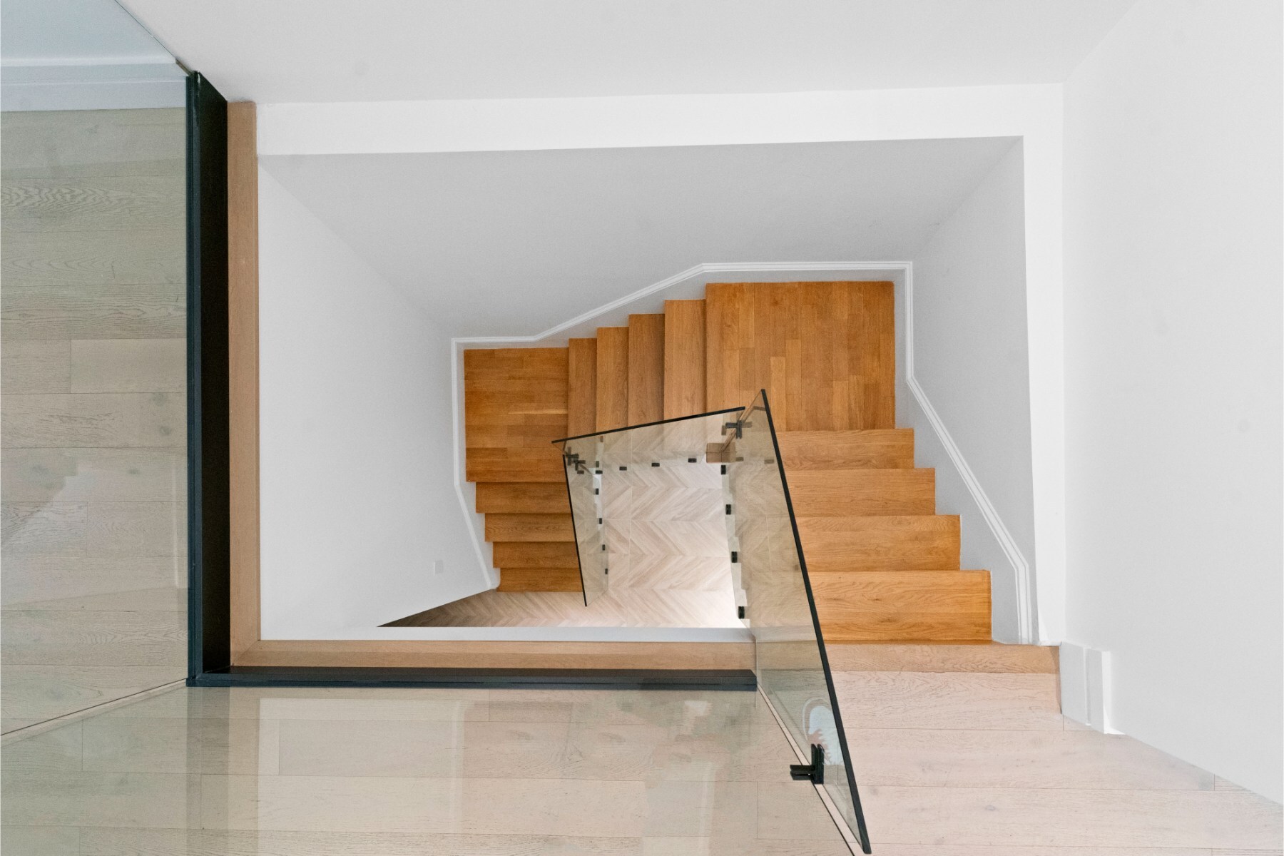  499 Van Buren St. 1, Brooklyn, NY, 11221 - 物件實景