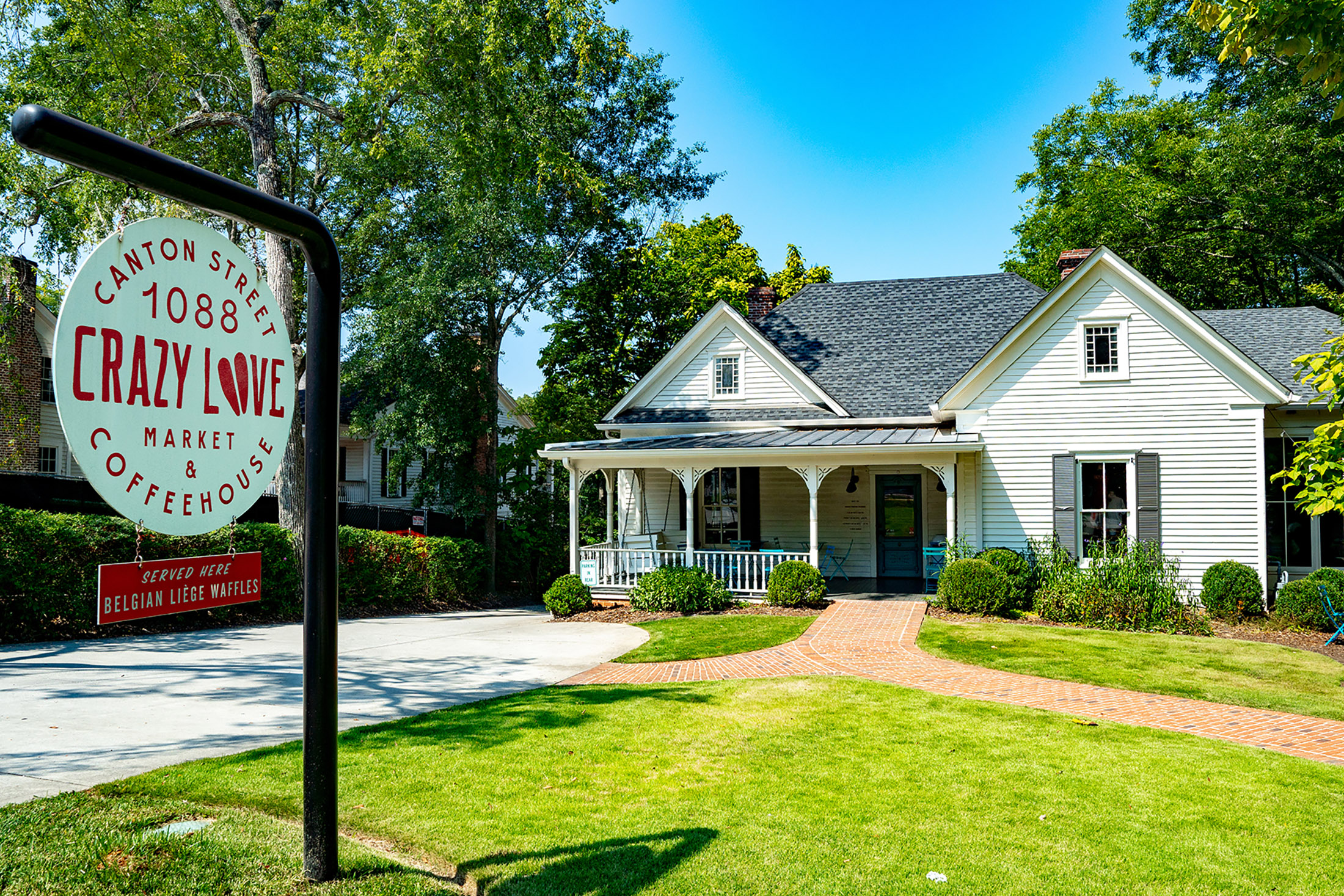  Introducing Another Sophisticated and Well-Crafted Home - 物件實景