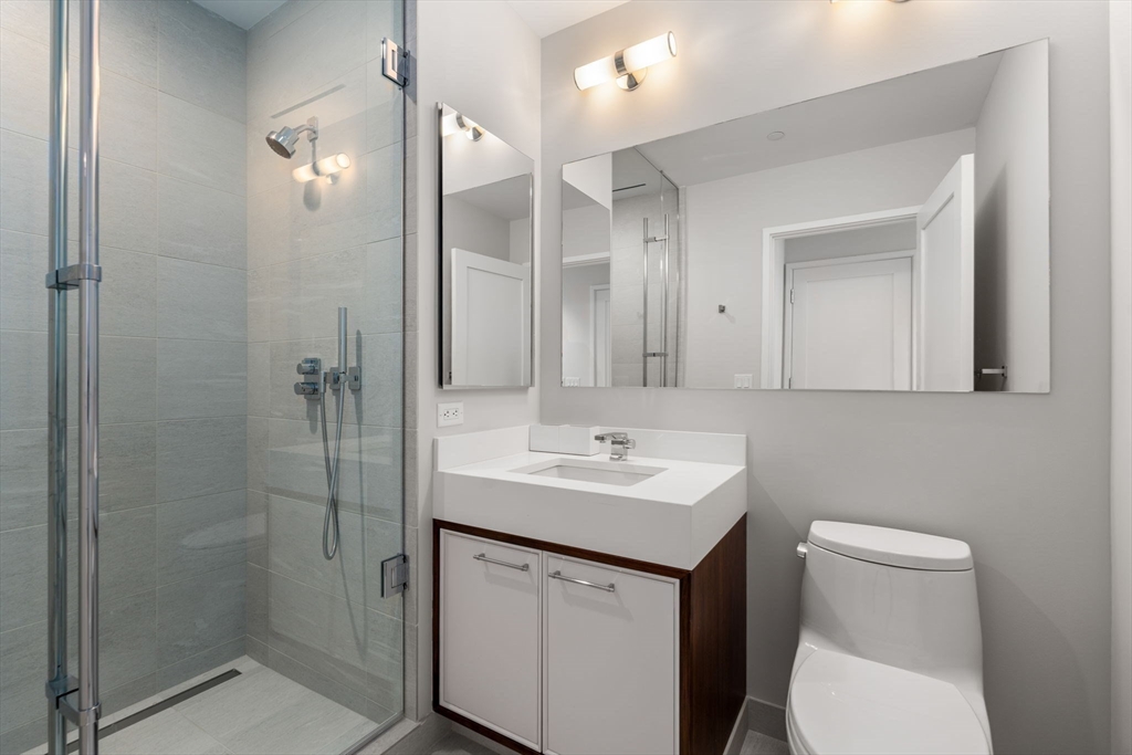 Boston, Massachusetts, 02115, United States, 5 Bedrooms Bedrooms, ,7 BathroomsBathrooms,Residential,For Sale,1688513