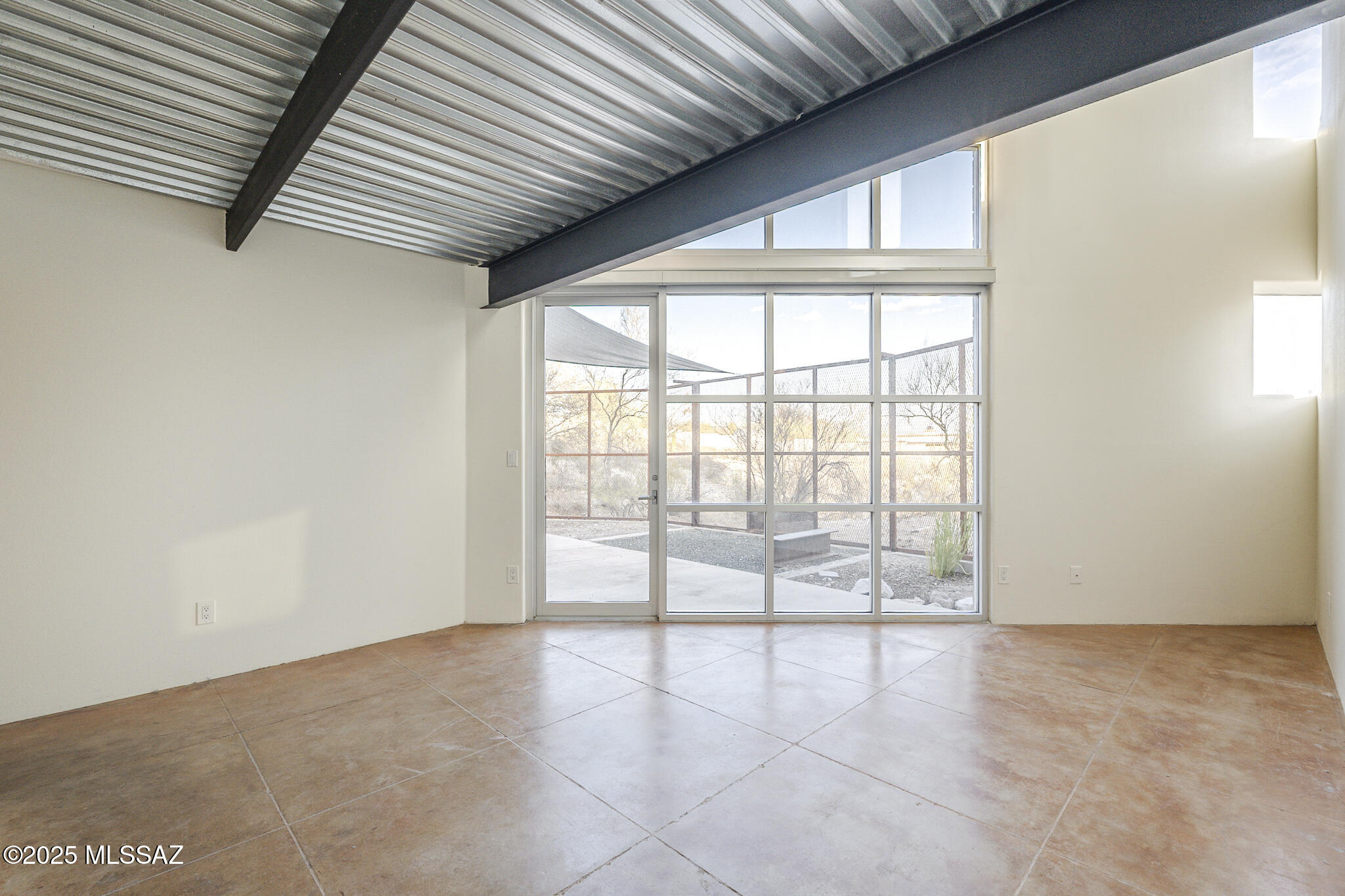 Tucson, Arizona, 85750, United States, 4 Bedrooms Bedrooms, ,3 BathroomsBathrooms,Residential,For Sale,1883244