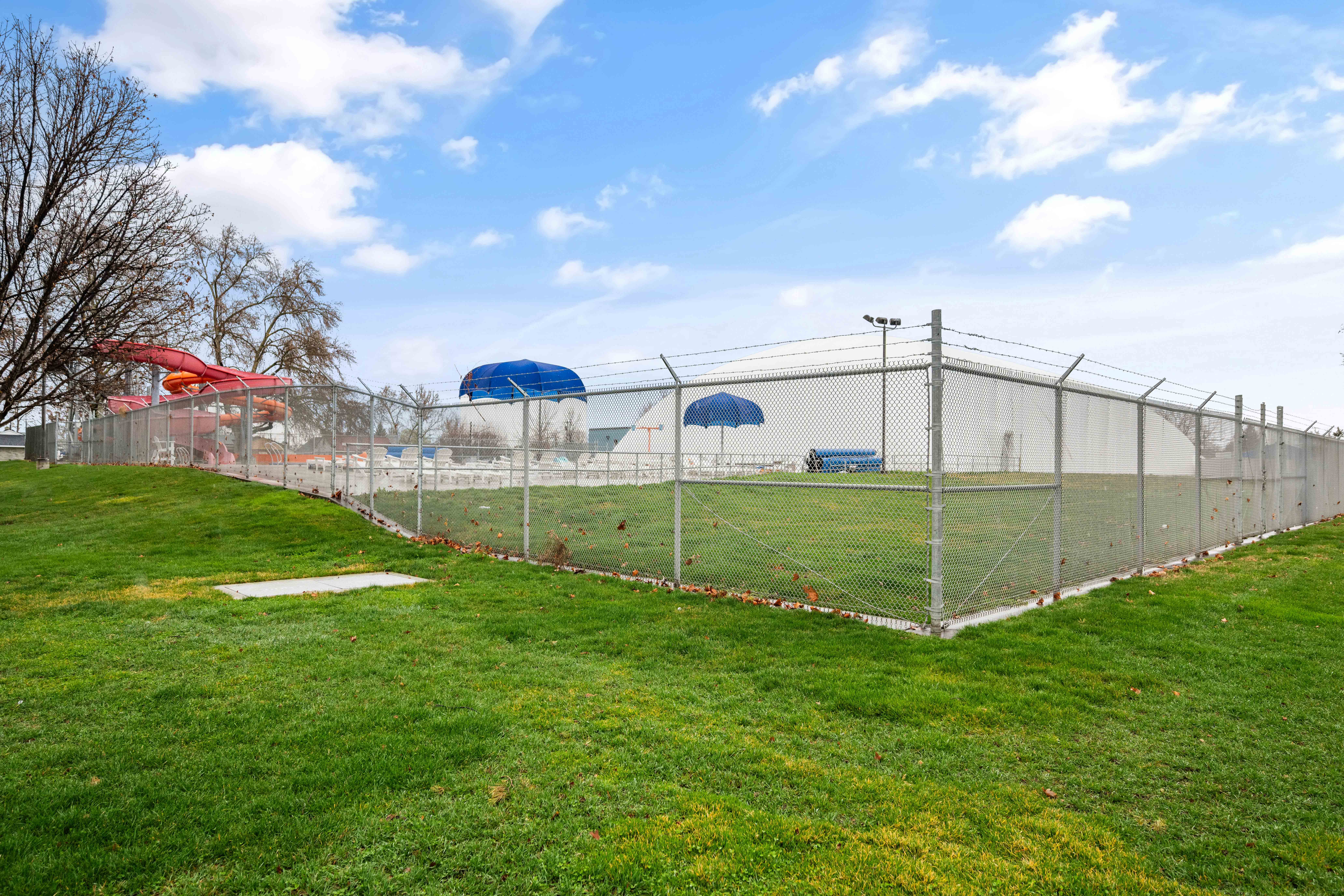  Across from Park - 物件實景