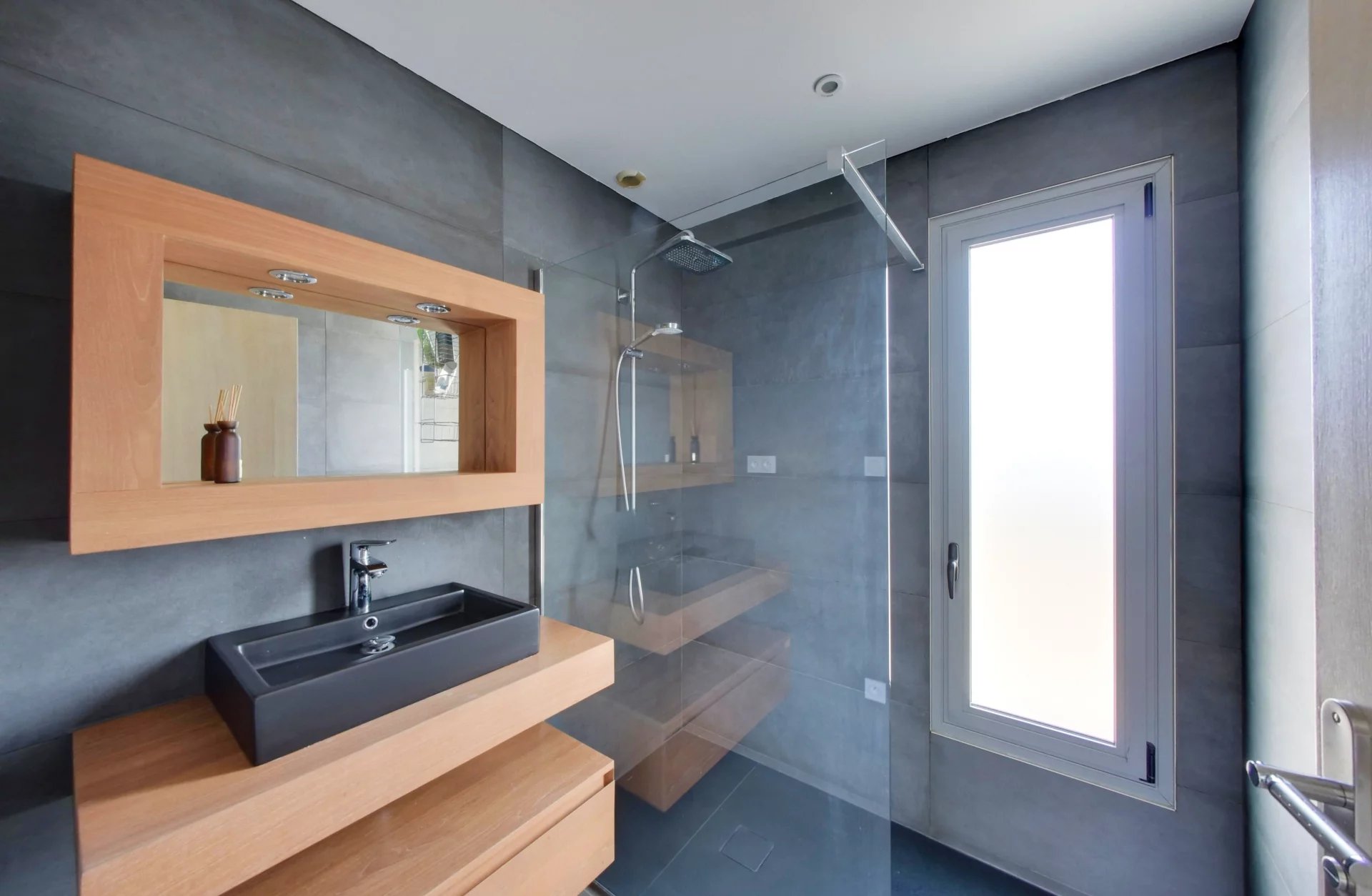 Perpignan, Occitanie, 66000, FR, 3 Bedrooms Bedrooms, ,3 BathroomsBathrooms,Residential,For Sale,2000722