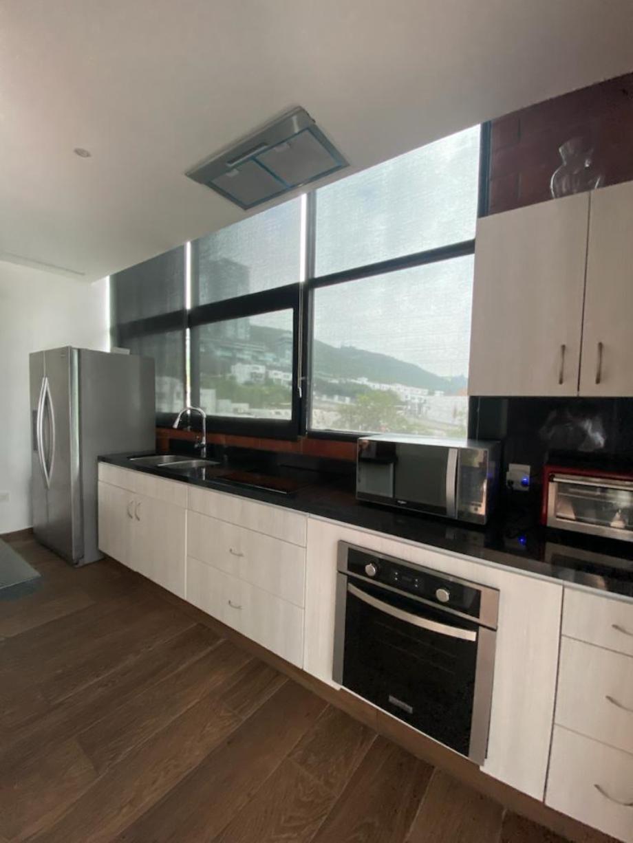 SAN LORENSO, San Pedro Garza García, Nuevo León, 66266, Mexico, 2 Bedrooms Bedrooms, ,2 BathroomsBathrooms,Residential,For Sale,SAN LORENSO,1621118