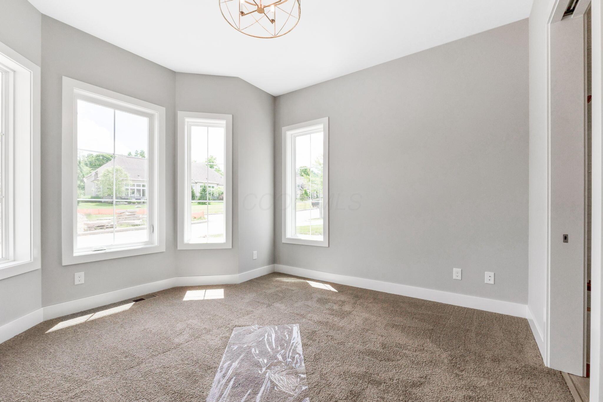 Powell, Ohio, 43065, United States, 3 Bedrooms Bedrooms, ,3 BathroomsBathrooms,Residential,For Sale,1849887