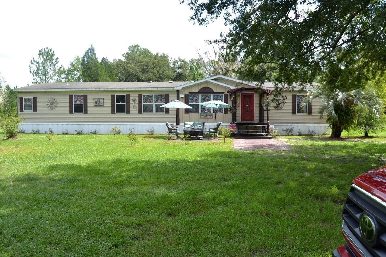 KATHLEEN, Florida, 33849, United States, 4 Bedrooms Bedrooms, ,3 BathroomsBathrooms,Residential,For Sale,1935100