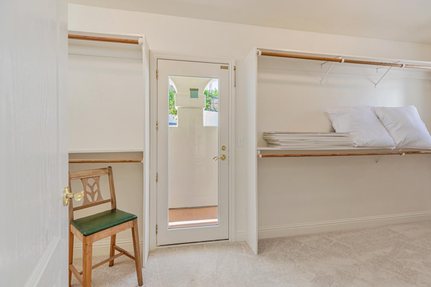 Monterey, California, 93940, United States, 4 Bedrooms Bedrooms, ,5 BathroomsBathrooms,Residential,For Sale,1927415
