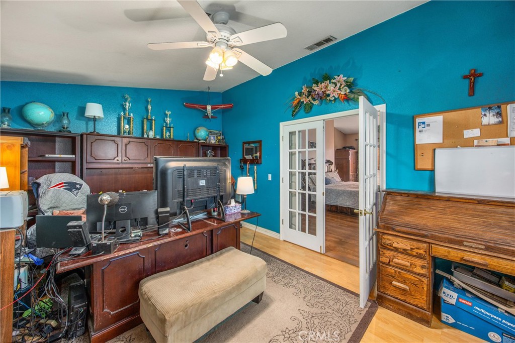 Apple Valley, California, 92307, United States, 5 Bedrooms Bedrooms, ,3 BathroomsBathrooms,Residential,For Sale,2049361
