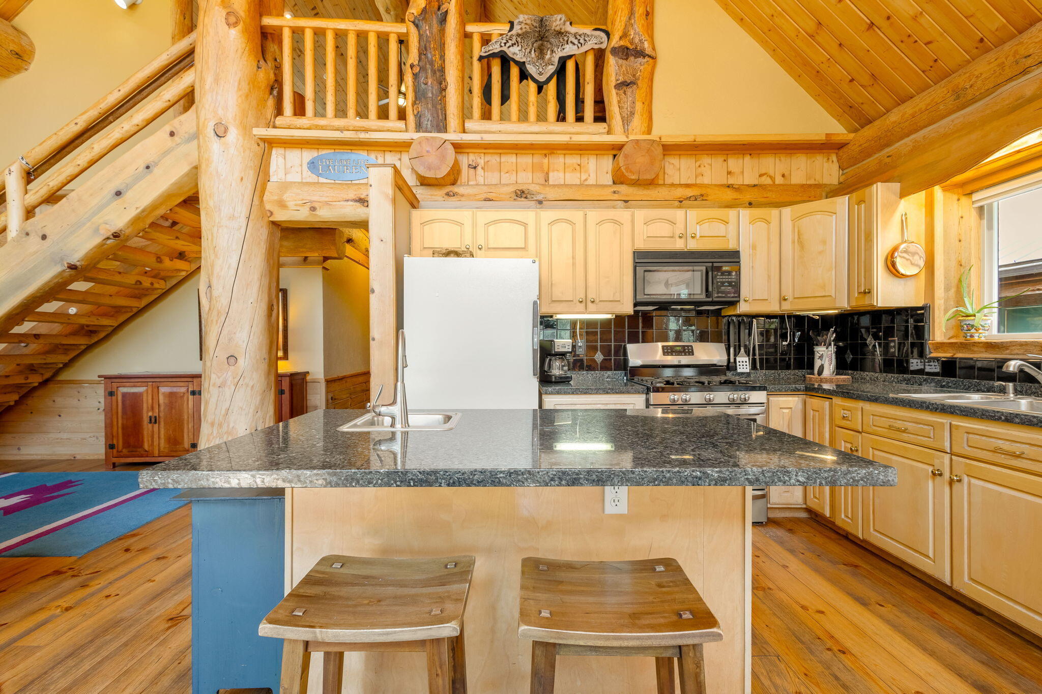 Bend, Oregon, 97707, United States, 3 Bedrooms Bedrooms, ,2 BathroomsBathrooms,Residential,For Sale,1983527