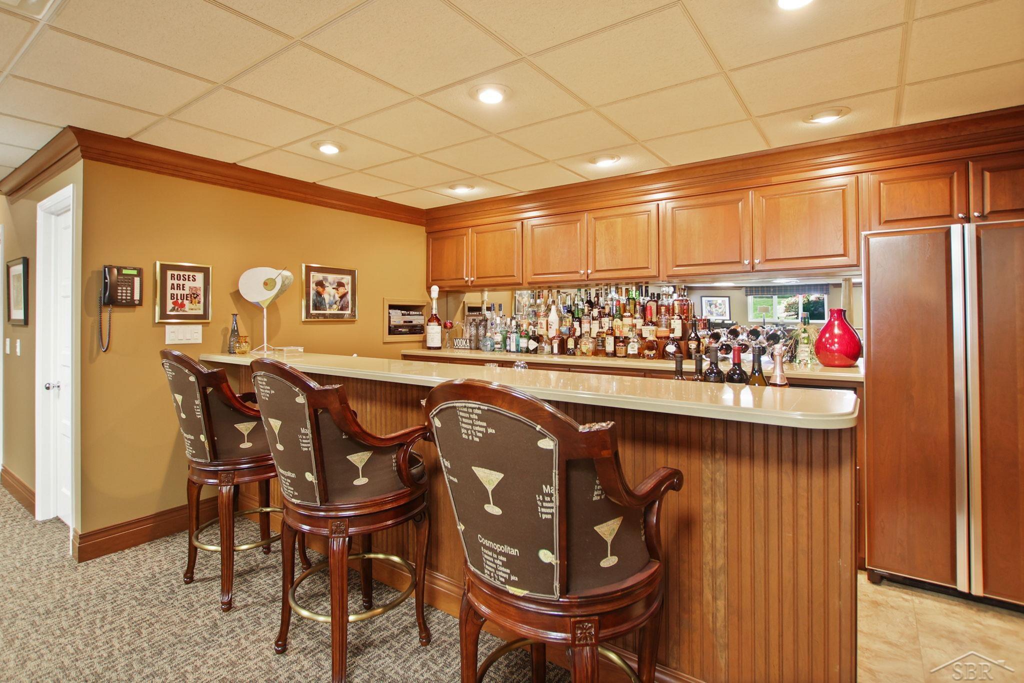 210 Golfview, Saginaw, Michigan, 48638, United States, 4 Bedrooms Bedrooms, ,6 BathroomsBathrooms,Residential,For Sale,210 Golfview,1320030