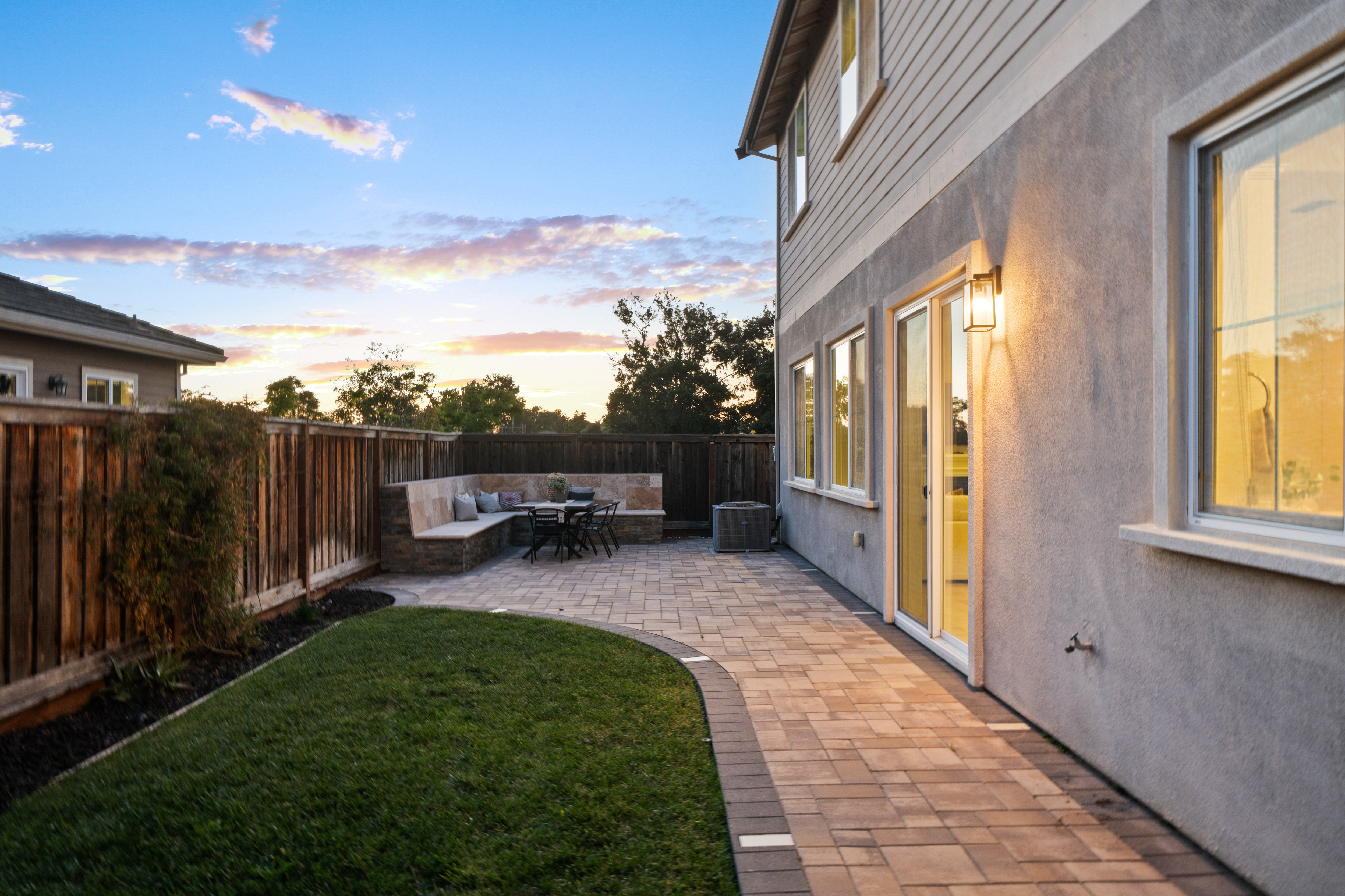  A Beautifully Appointed Patterson Ranch Home Offering Effortless Modern Living - 物件實景