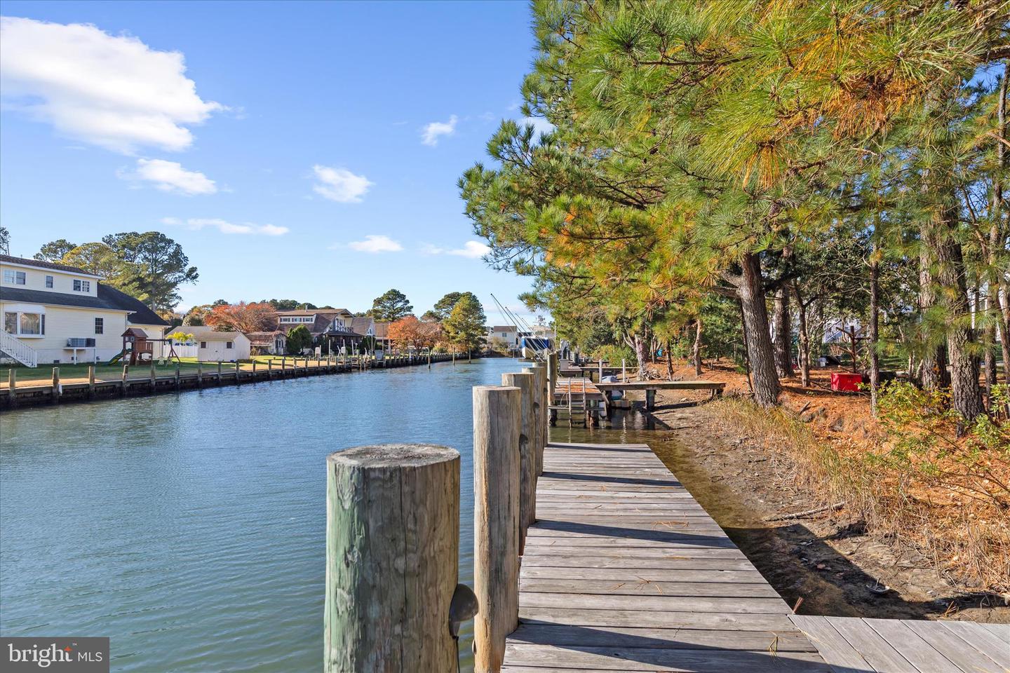 Berlin, Maryland, 21811, United States, 5 Bedrooms Bedrooms, ,4 BathroomsBathrooms,Residential,For Sale,1989737