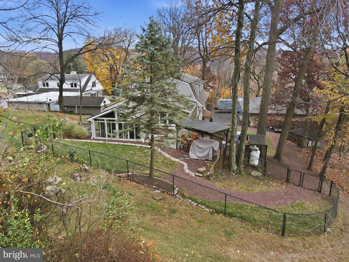 Allentown, Pennsylvania, 18103, United States, 3 Bedrooms Bedrooms, ,2 BathroomsBathrooms,Residential,For Sale,1993254