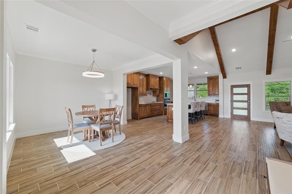 Weatherford, Texas, 76087, United States, 4 Bedrooms Bedrooms, ,3 BathroomsBathrooms,Residential,For Sale,1888737