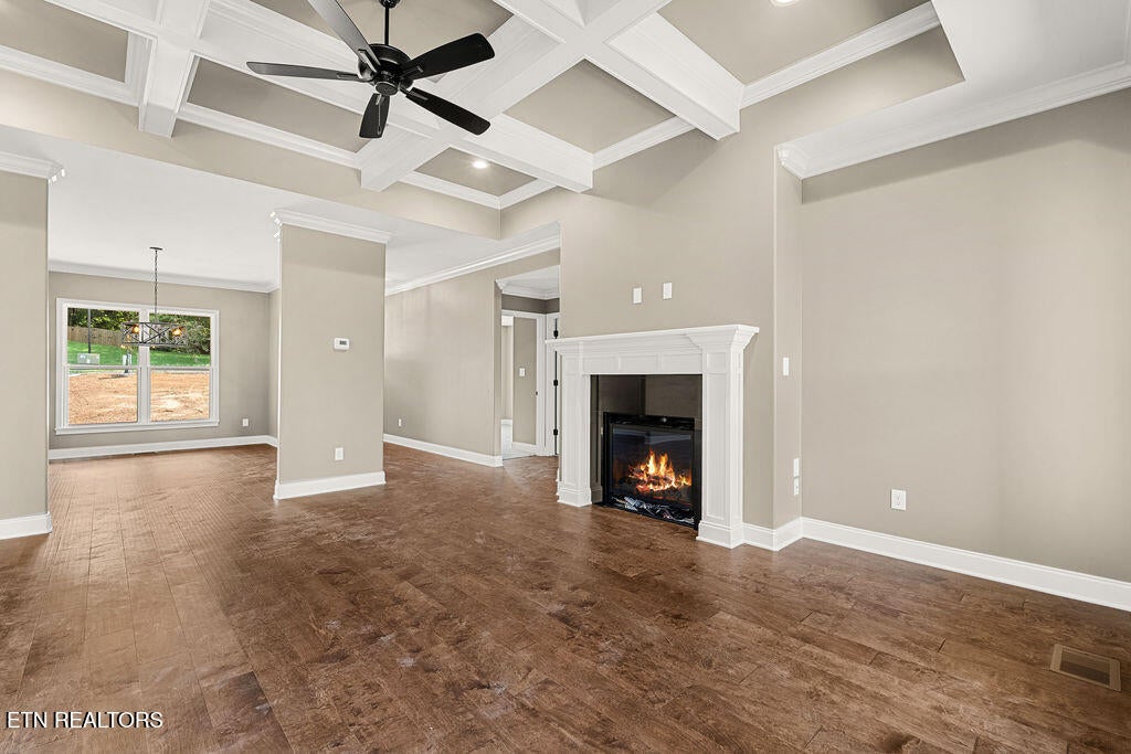 Lenoir City, Tennessee, 37771, United States, 3 Bedrooms Bedrooms, ,2 BathroomsBathrooms,Residential,For Sale,1933466