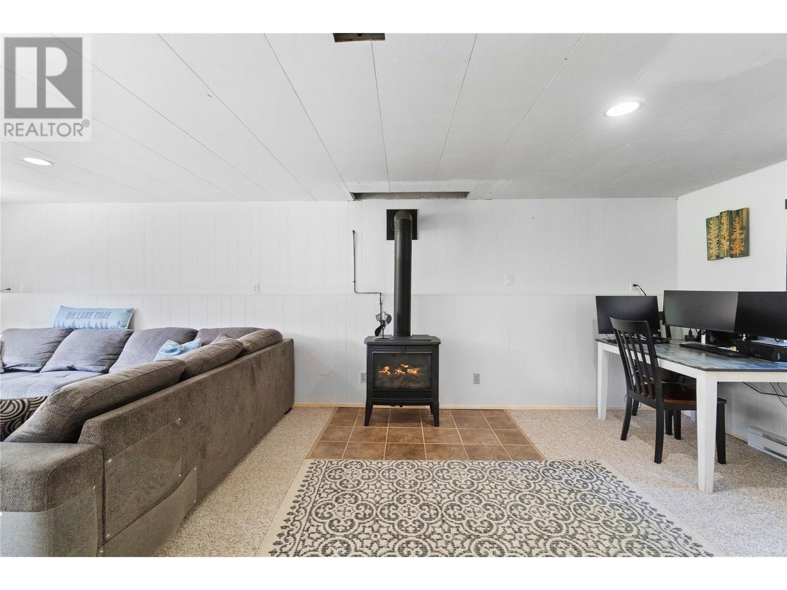 SORRENTO, British Columbia, V0E 2W0, CA, 4 Bedrooms Bedrooms, ,2 BathroomsBathrooms,Residential,For Sale,1837690