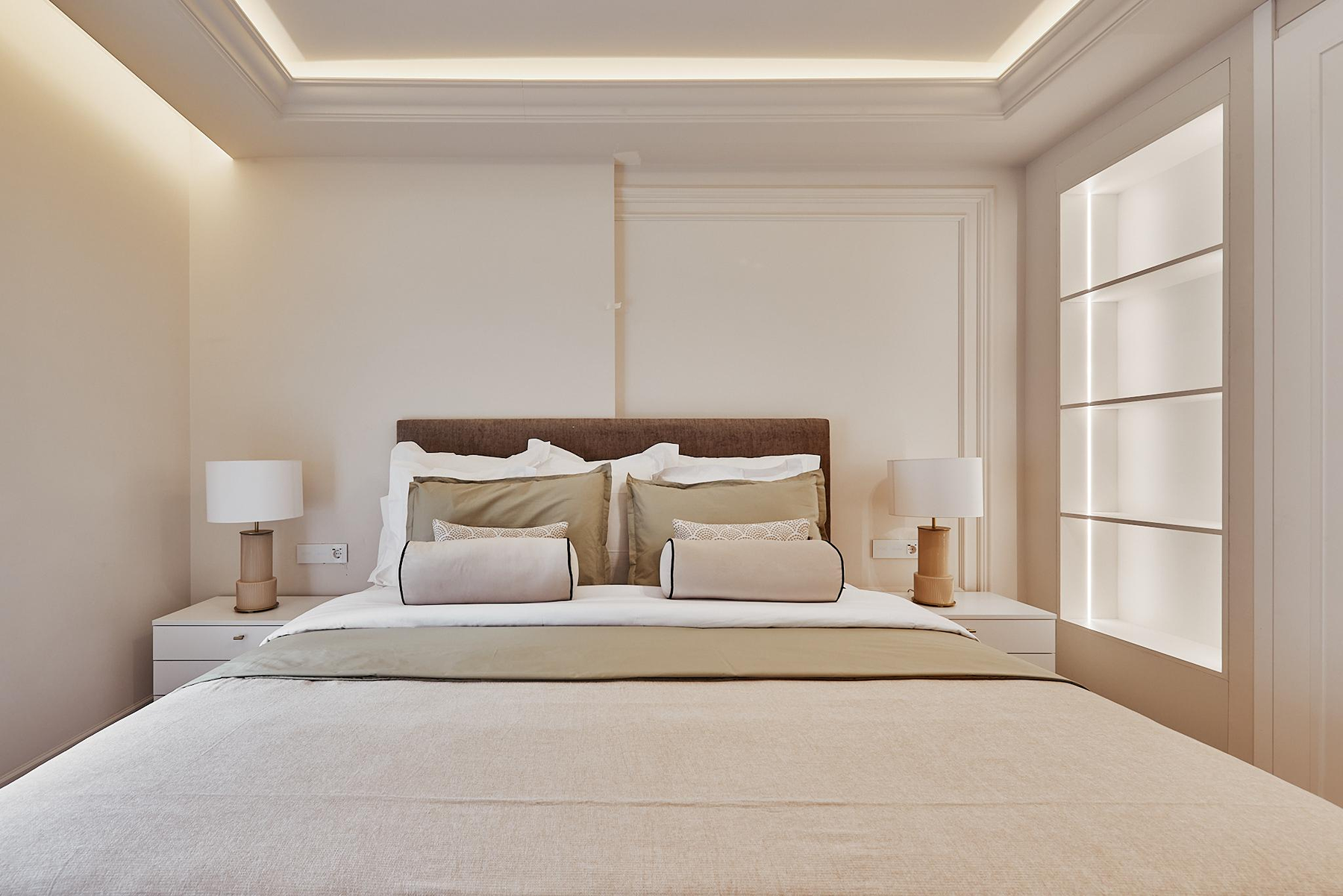  Elegant Renovated 5 Bedroom Apartment in Chamberí, Madrid - 物件實景