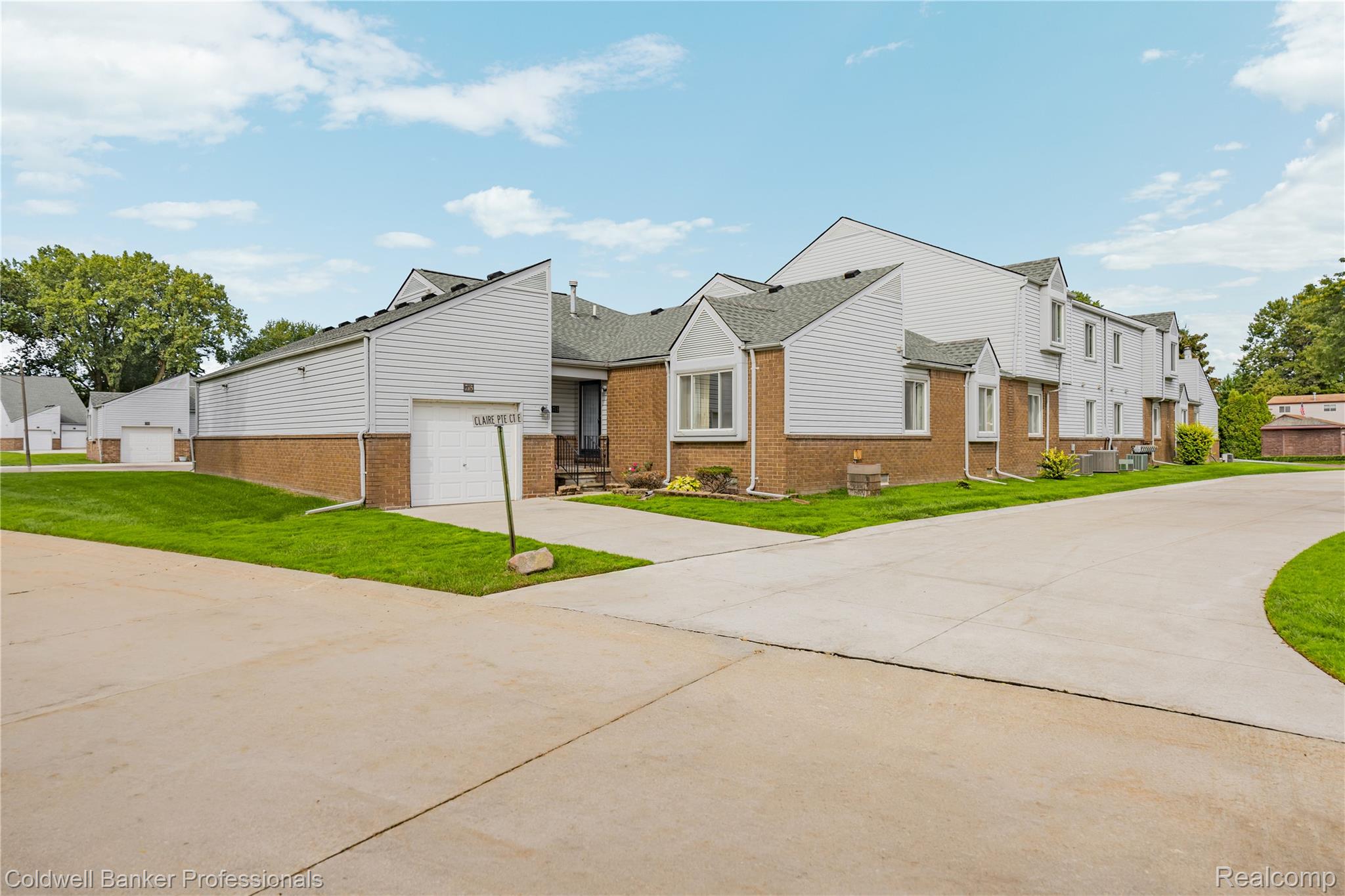 Claire Pointe Ct, Saint Clair Shores, MI 48081 #1