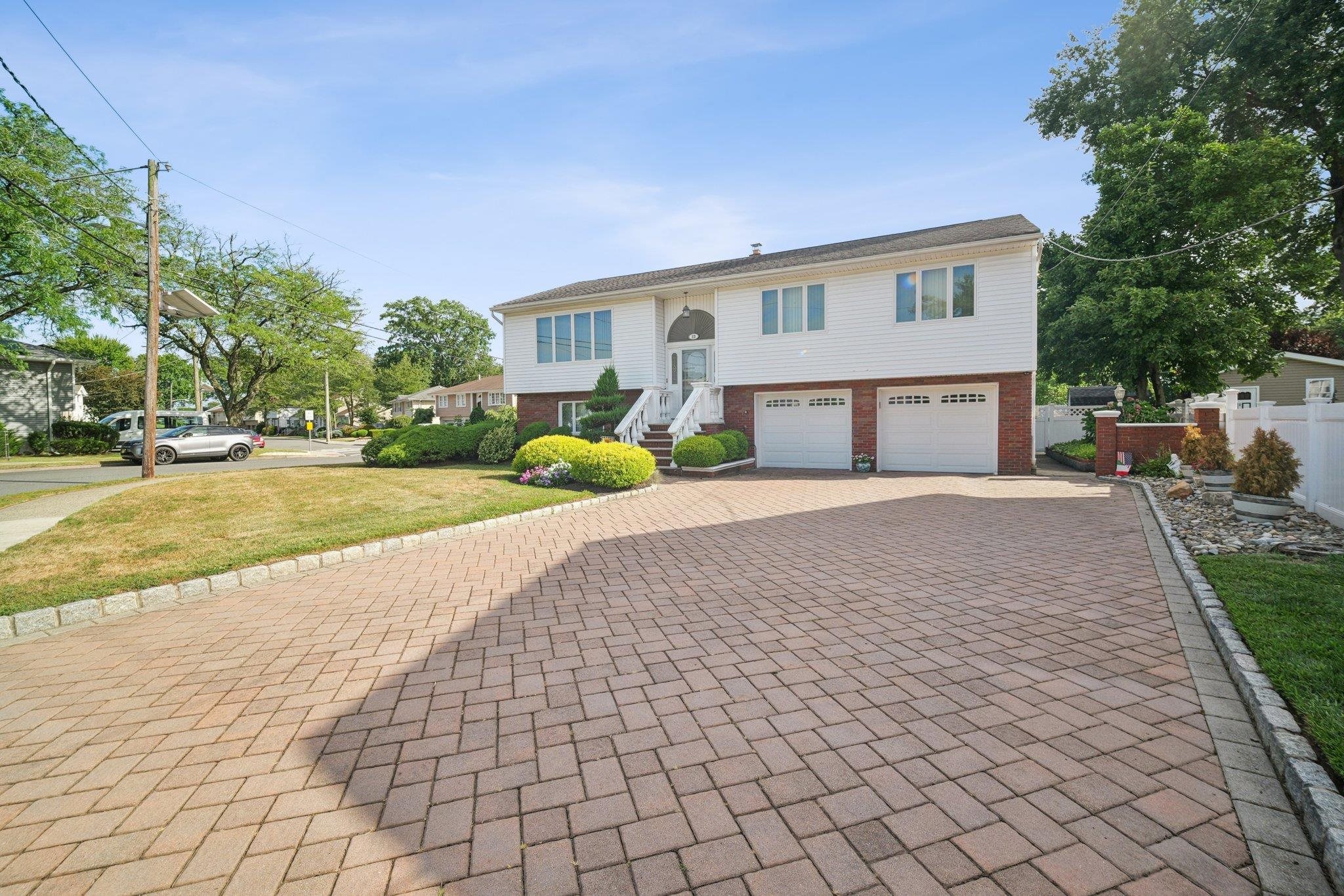 Little Ferry, New Jersey, 07643, United States, 4 Bedrooms Bedrooms, ,2 BathroomsBathrooms,Residential,For Sale,1922768