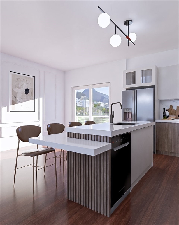 Boston, Massachusetts, 02125, United States, 4 Bedrooms Bedrooms, ,3 BathroomsBathrooms,Residential,For Sale,1975073