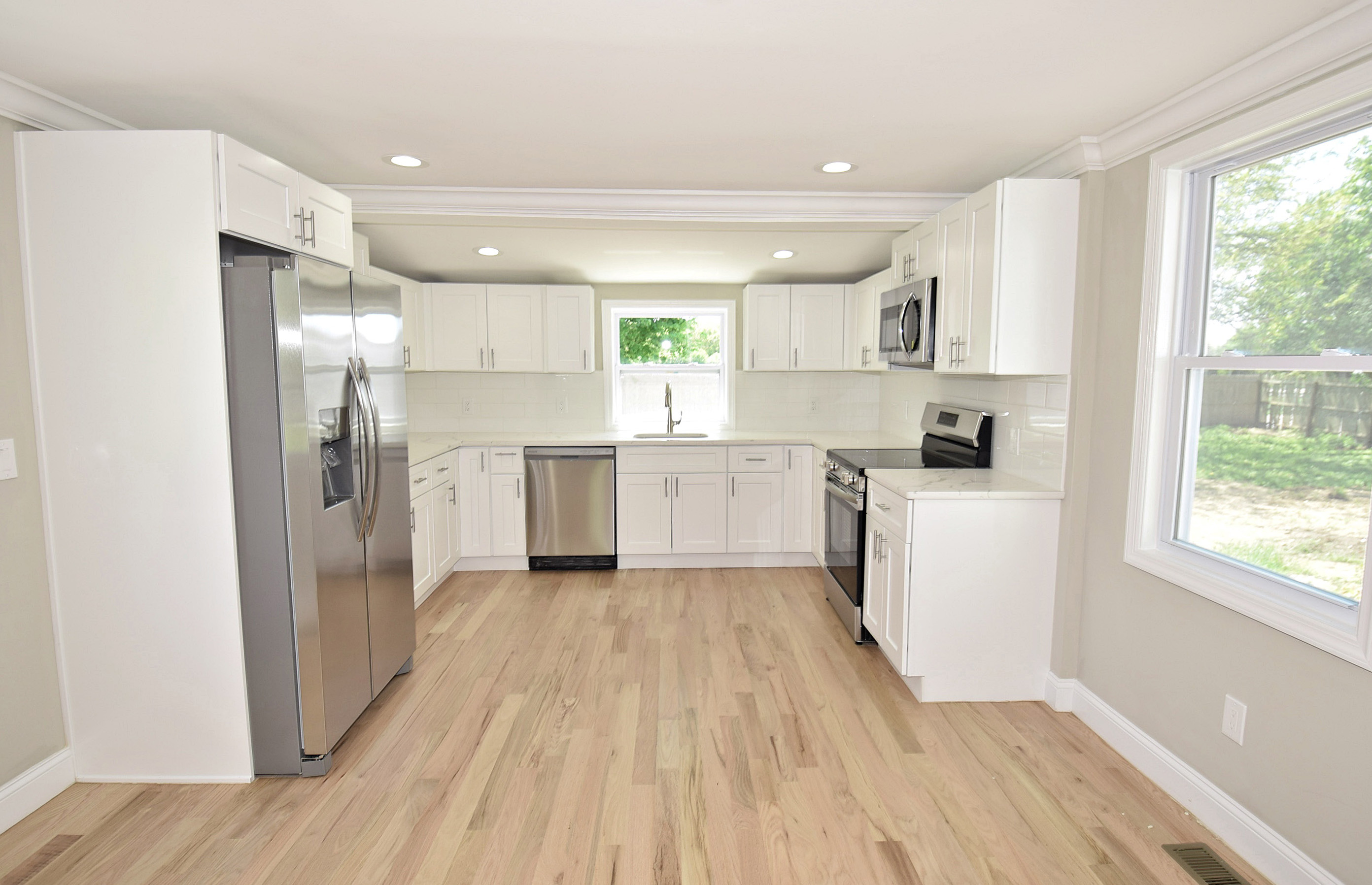 East Marion, New York, 11939, United States, 3 Bedrooms Bedrooms, ,3 BathroomsBathrooms,Residential,For Sale,1805250