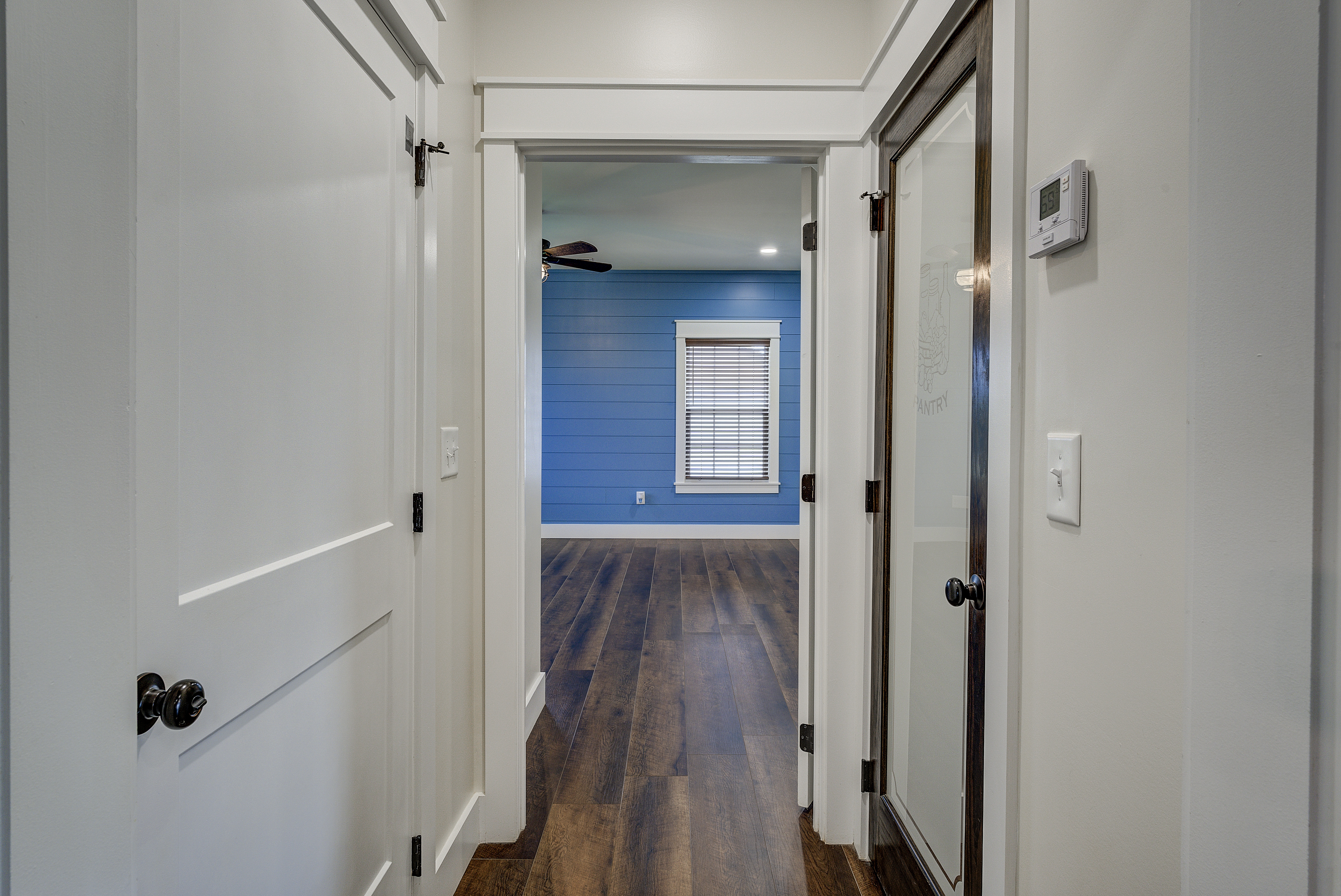 Jonesborough, Tennessee, 37659, United States, 3 Bedrooms Bedrooms, ,3 BathroomsBathrooms,Residential,For Sale,2000637