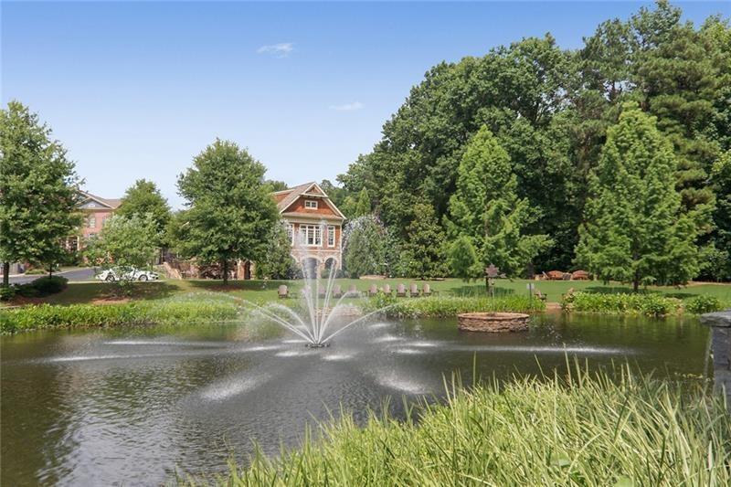 Atlanta, Georgia, 30339, United States, 4 Bedrooms Bedrooms, ,5 BathroomsBathrooms,Residential,For Sale,1760221
