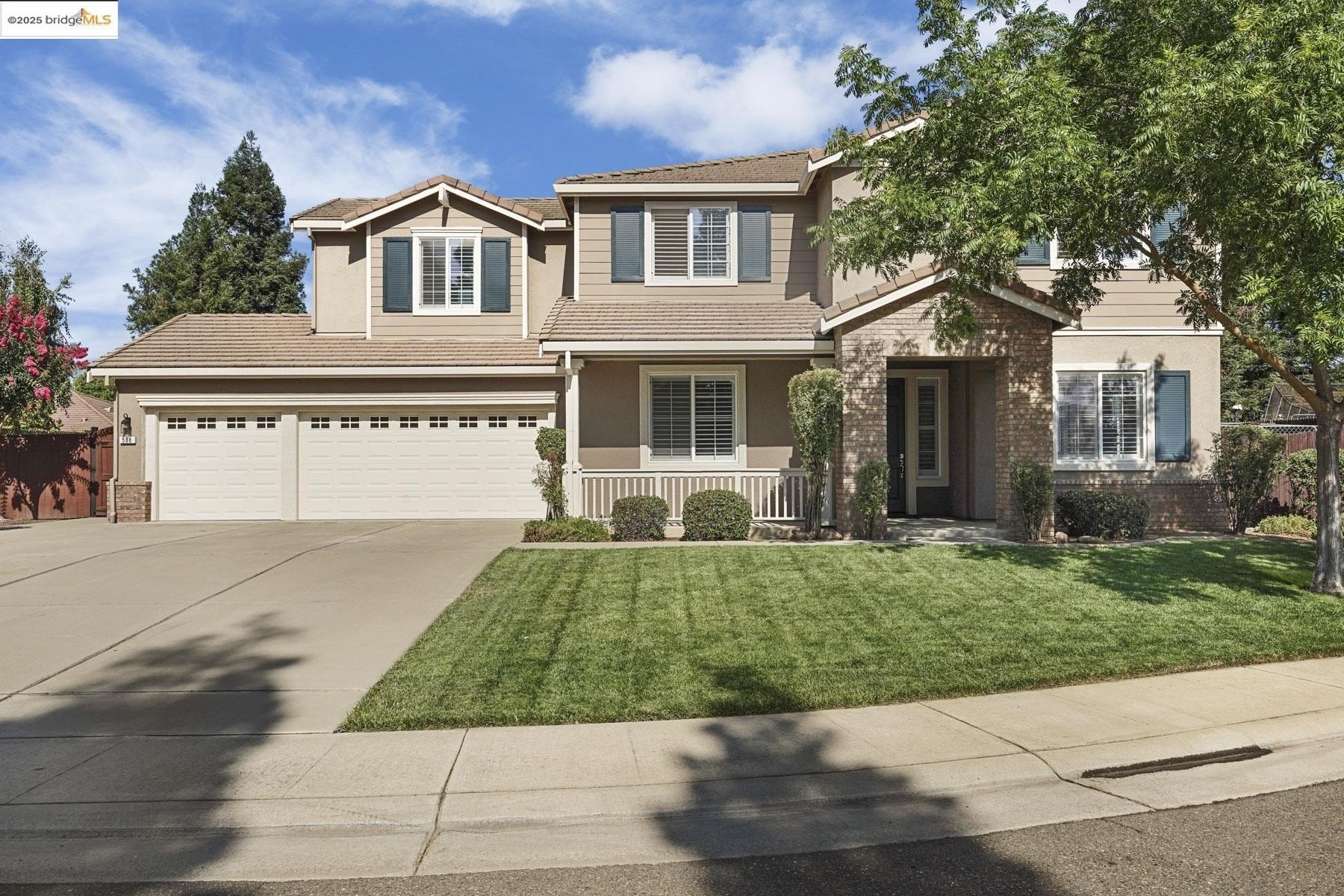 Galt, California, 95632, United States, 5 Bedrooms Bedrooms, ,3 BathroomsBathrooms,Residential,For Sale,1895195