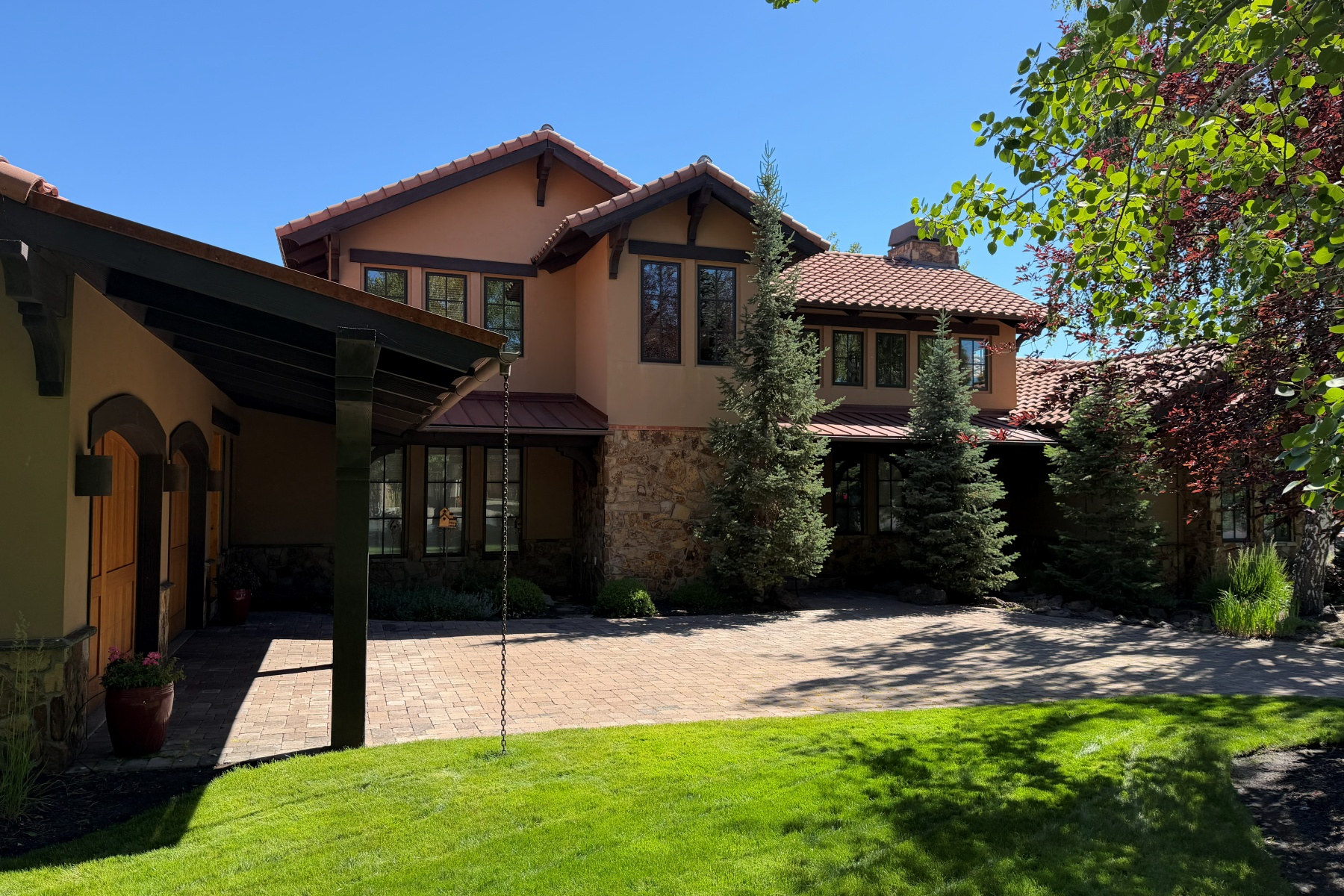  23098 Watercourse Way Bend, OR 97701 - 物件實景
