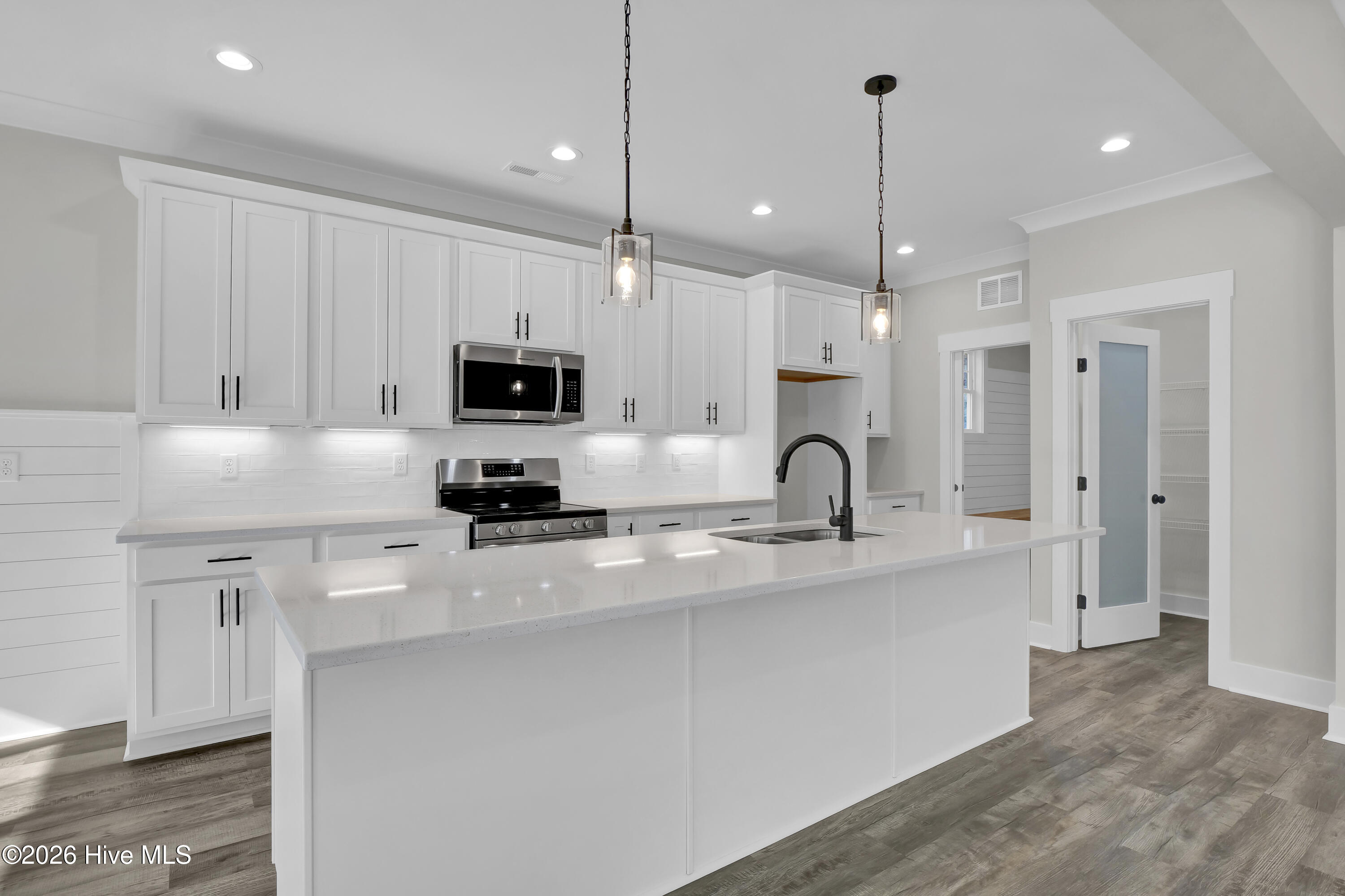 Sneads Ferry, North Carolina, 28460, United States, 4 Bedrooms Bedrooms, ,4 BathroomsBathrooms,Residential,For Sale,2016570