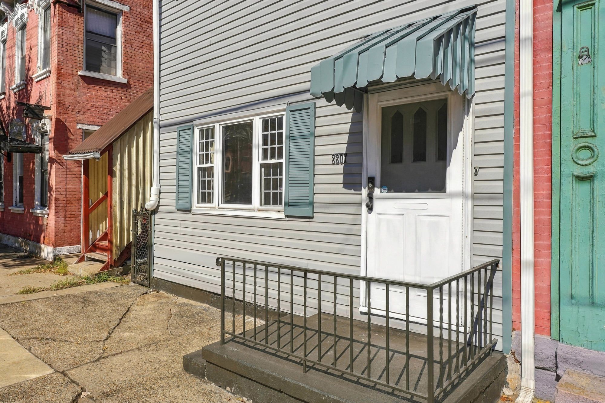 Property photo 2