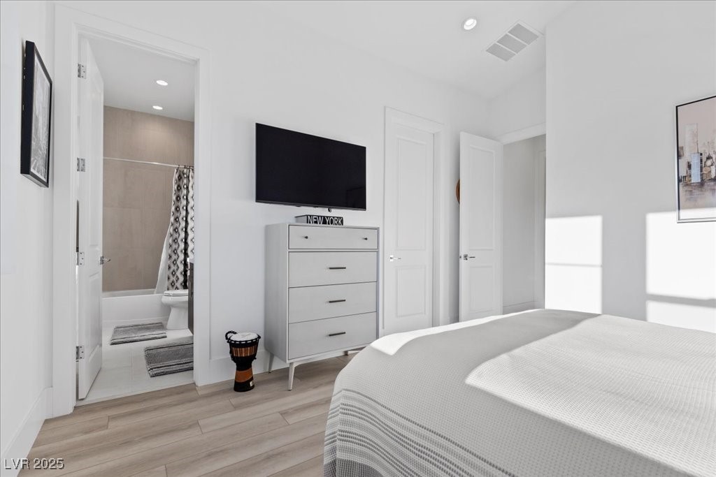 Las Vegas, Nevada, 89135, United States, 5 Bedrooms Bedrooms, ,6 BathroomsBathrooms,Residential,For Sale,1987610