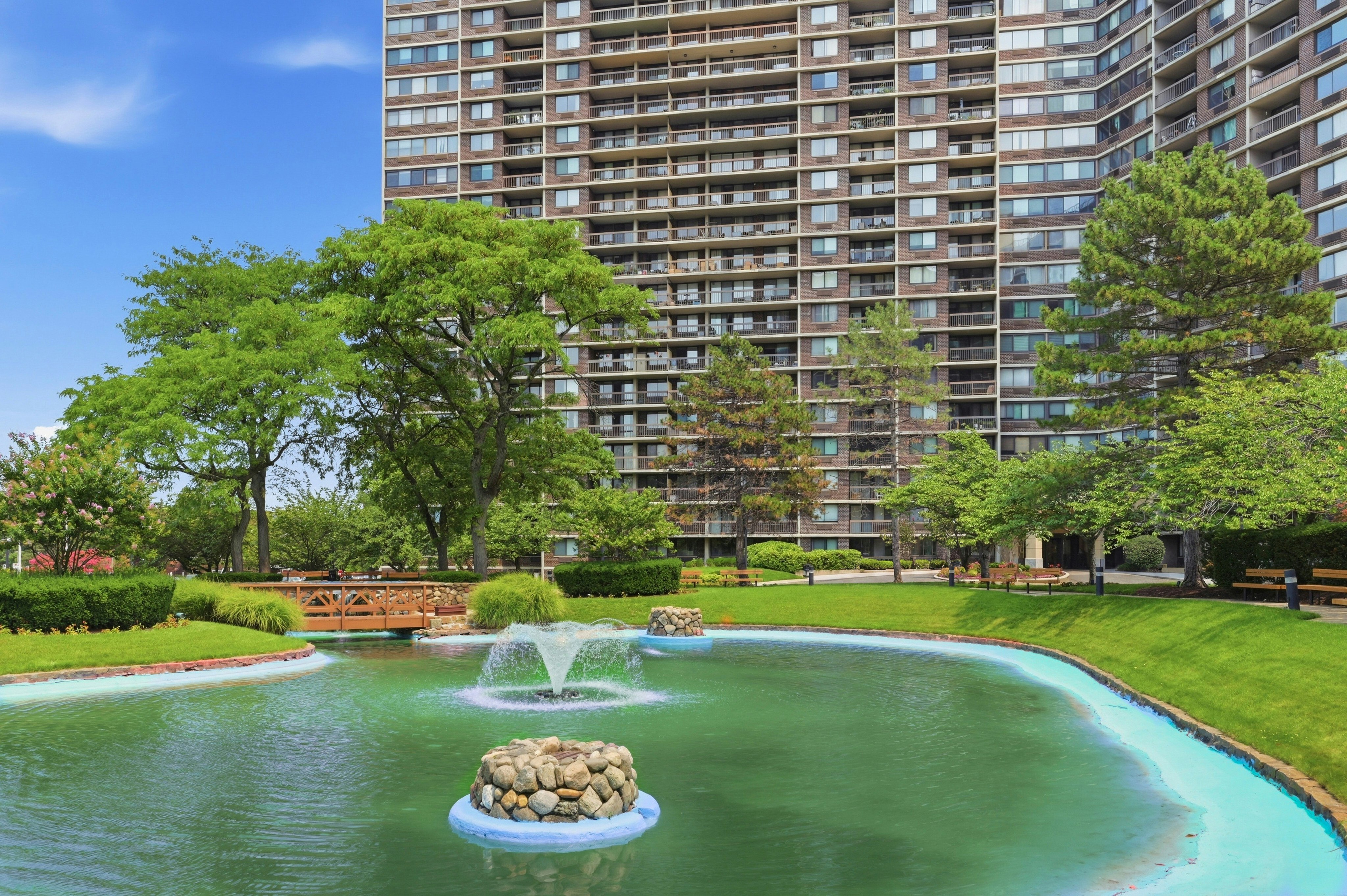  2 Bay Club Drive, Bayside, NY 11360 - 物件實景