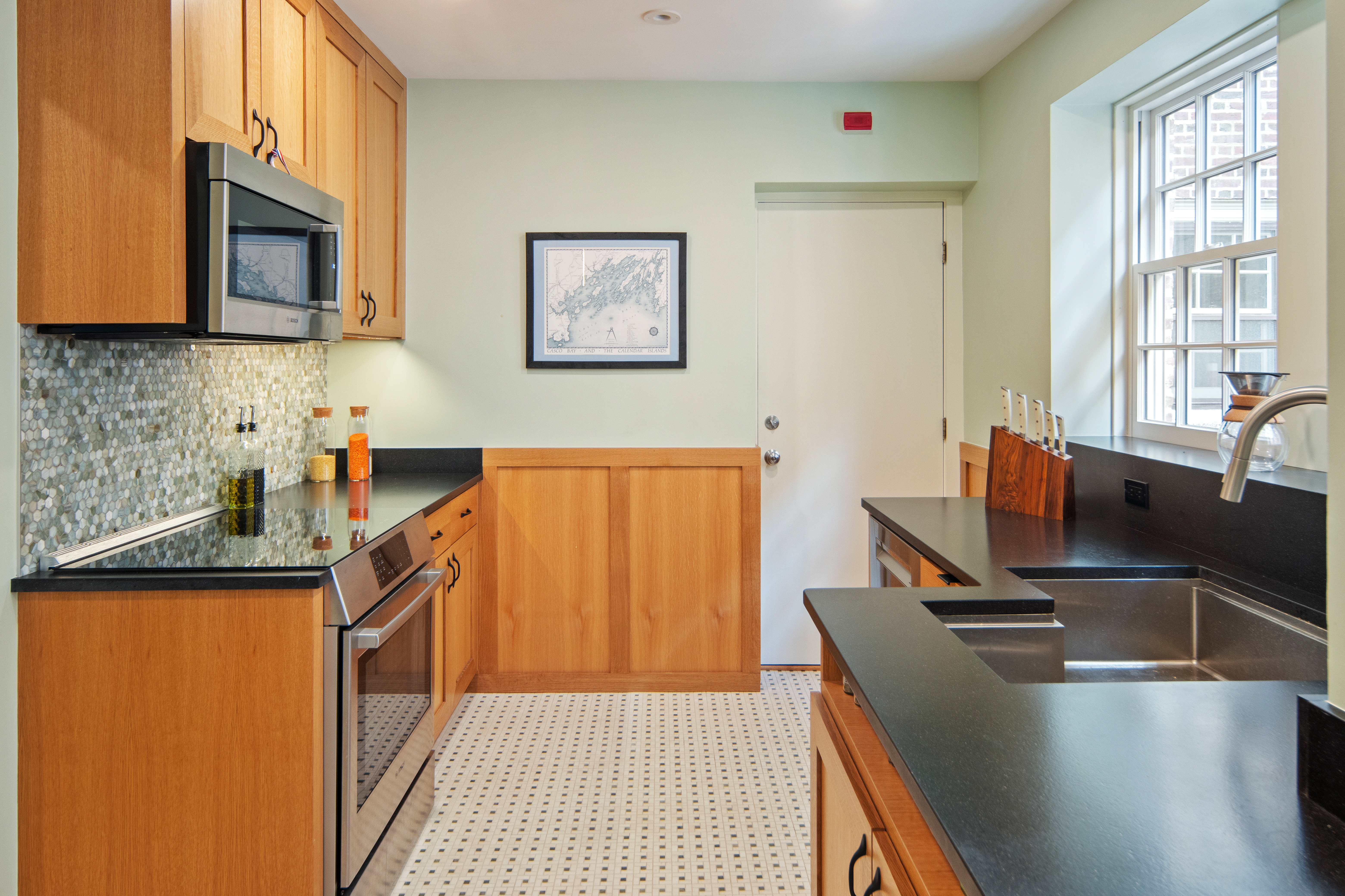  986 Memorial Drive - Unit 204, Cambridge, MA, 02138 - 物件實景
