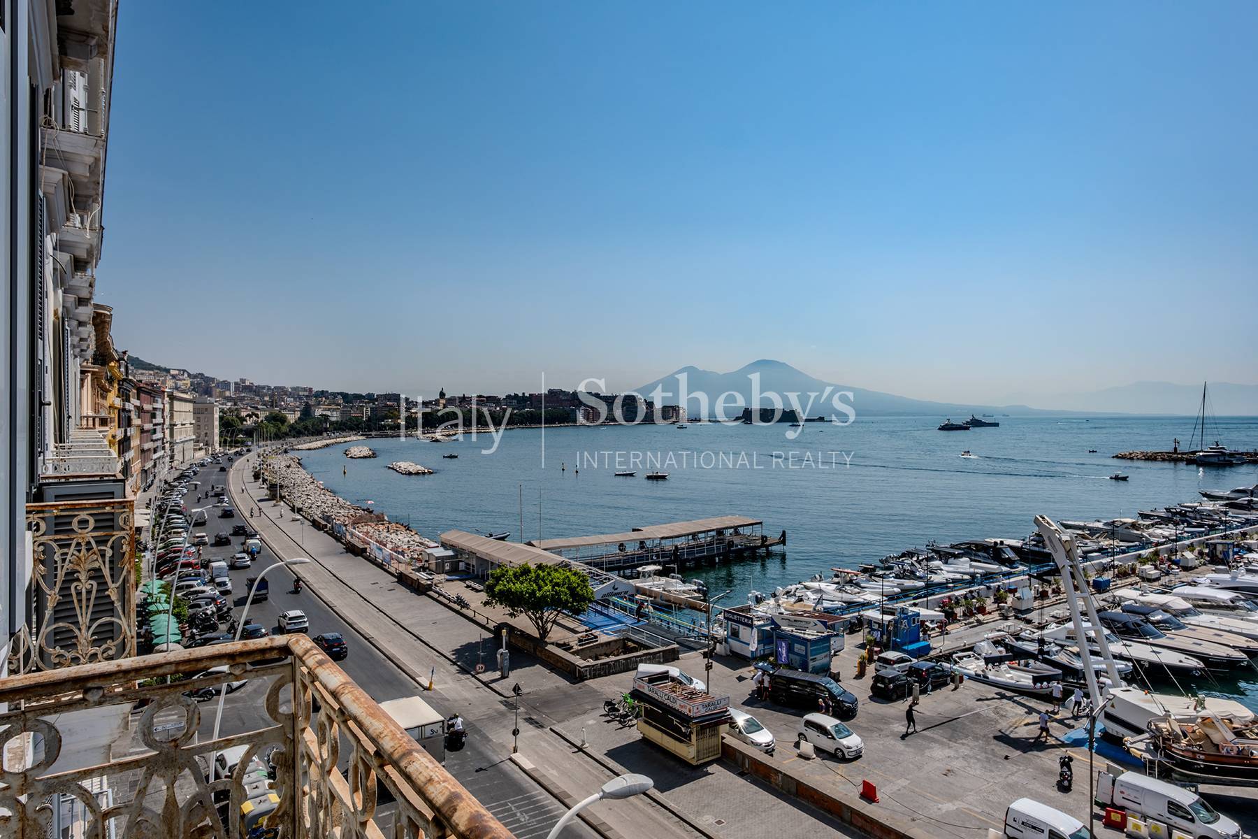  Spacious panoramic seafront residence in Naples - 物件實景