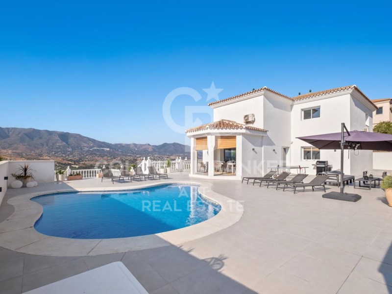 Mijas, Andalusia, ES, 6 Bedrooms Bedrooms, ,4 BathroomsBathrooms,Residential,For Sale,1933646