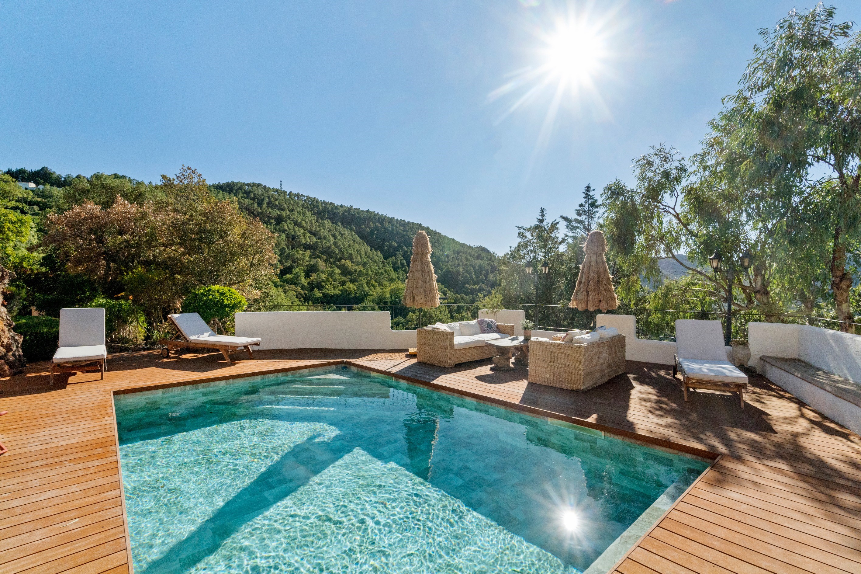  Contemporary Provençal villa for sale near Fréjus and Cannes – Secure estate wi… - 物件實景