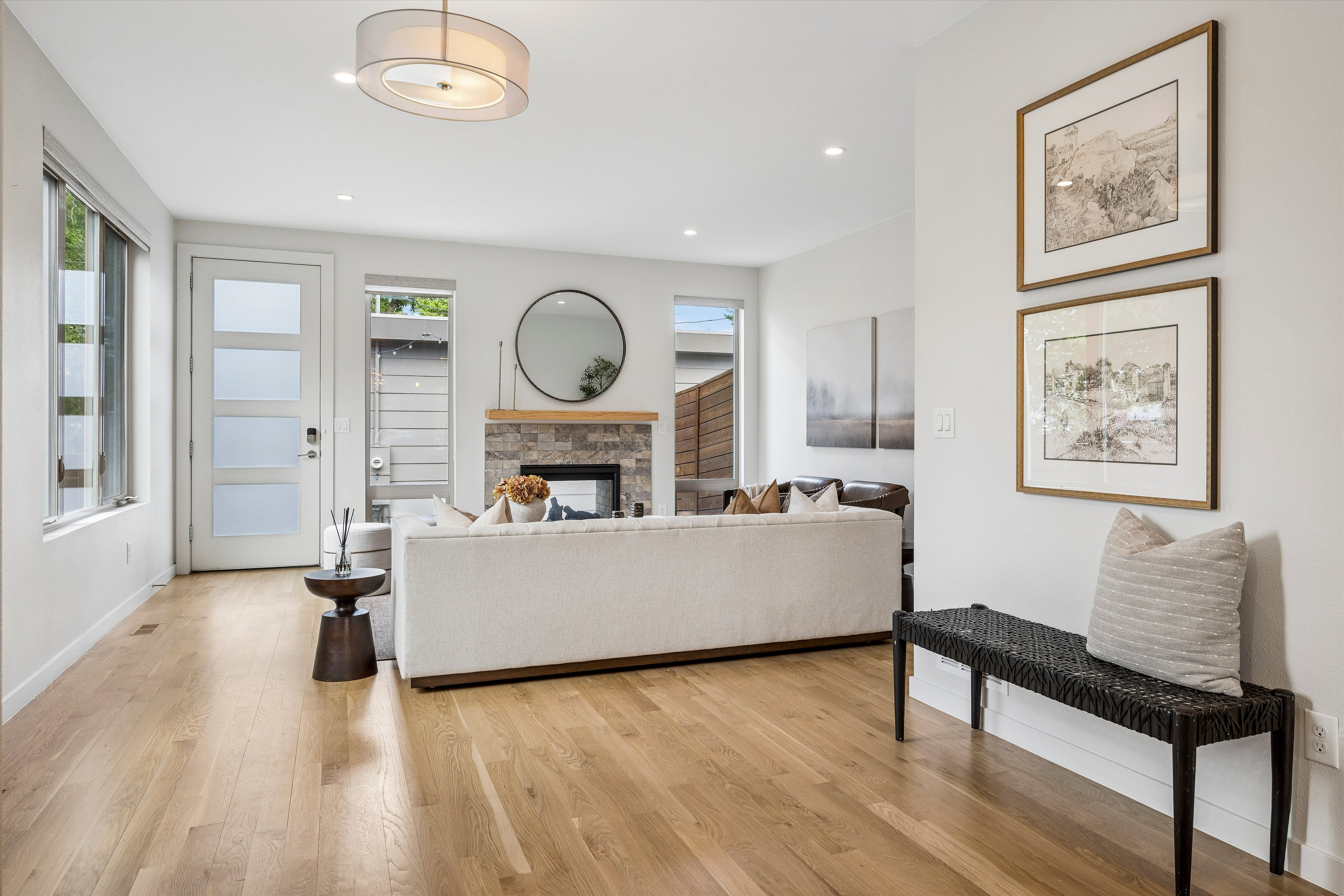  Thoughtfully Designed and Exceptional Quality Duplex - 物件實景