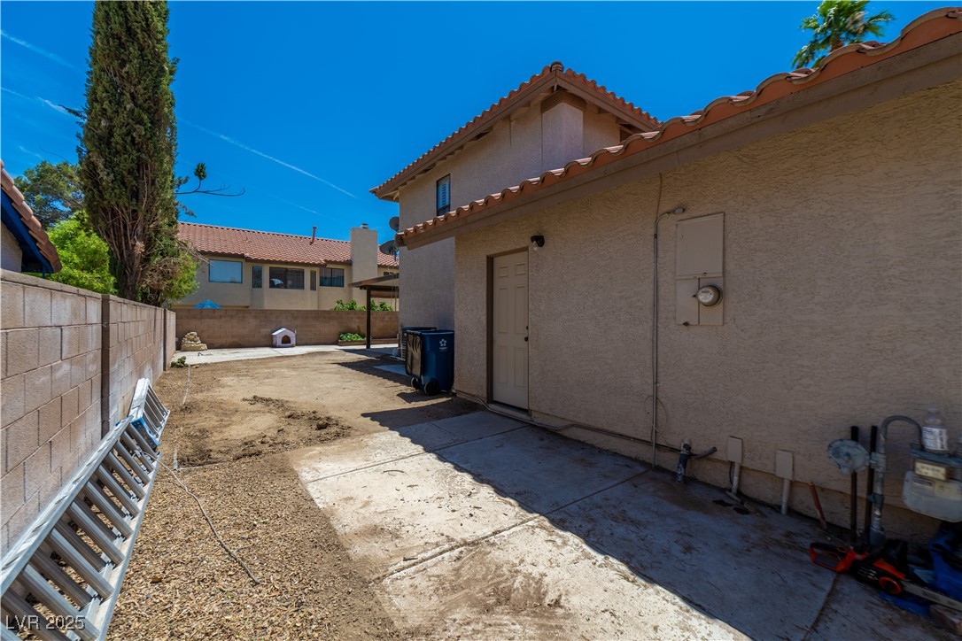 Las Vegas, Nevada, 89117, United States, 3 Bedrooms Bedrooms, ,3 BathroomsBathrooms,Residential,For Sale,1902461