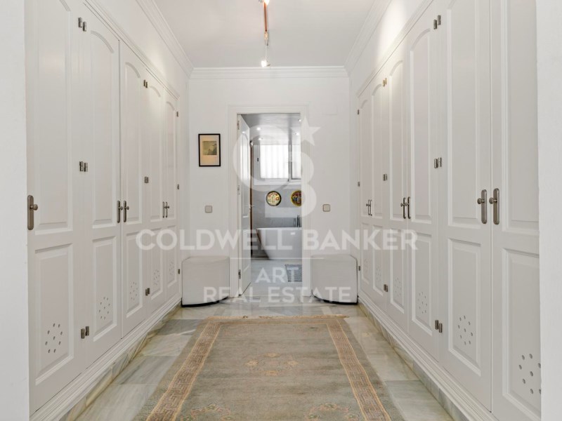 Marbella, Andalusia, ES, 4 Bedrooms Bedrooms, ,4 BathroomsBathrooms,Residential,For Sale,1804969