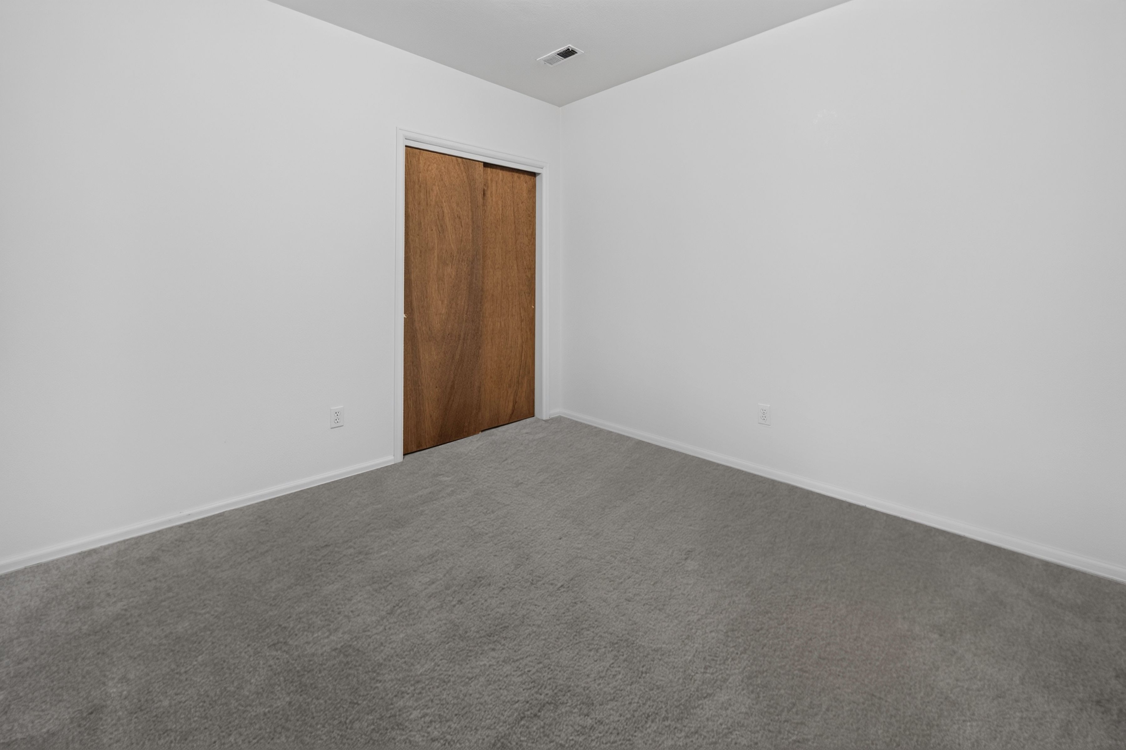  Lovingly Maintained Home in the Highly Sought-After Hunters Glen Community - 物件實景