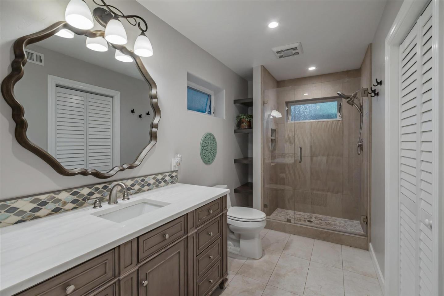 San Jose, California, 95125, United States, 5 Bedrooms Bedrooms, ,3 BathroomsBathrooms,Residential,For Sale,1911321