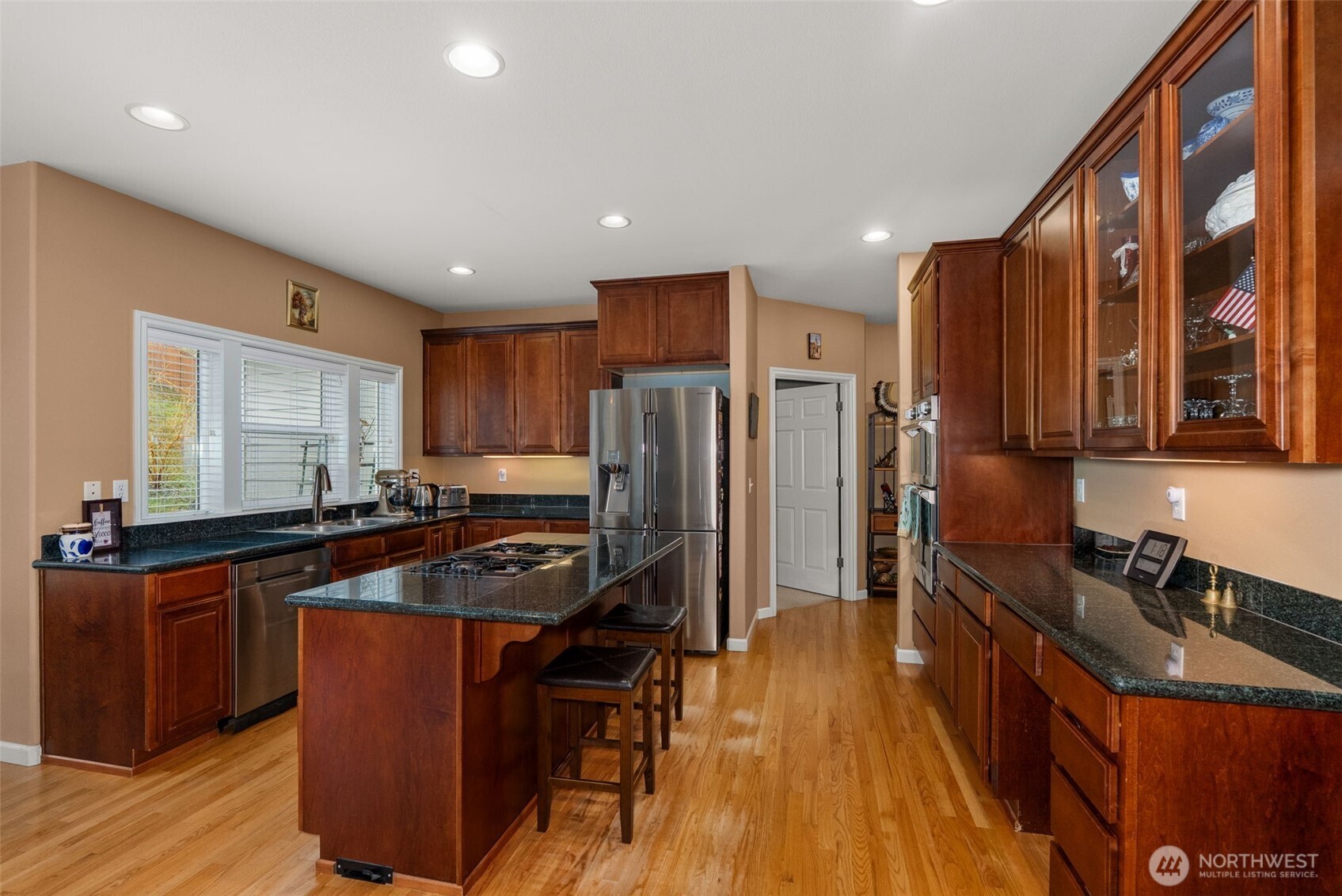 Olympia, Washington, 98513, United States, 3 Bedrooms Bedrooms, ,3 BathroomsBathrooms,Residential,For Sale,2012121