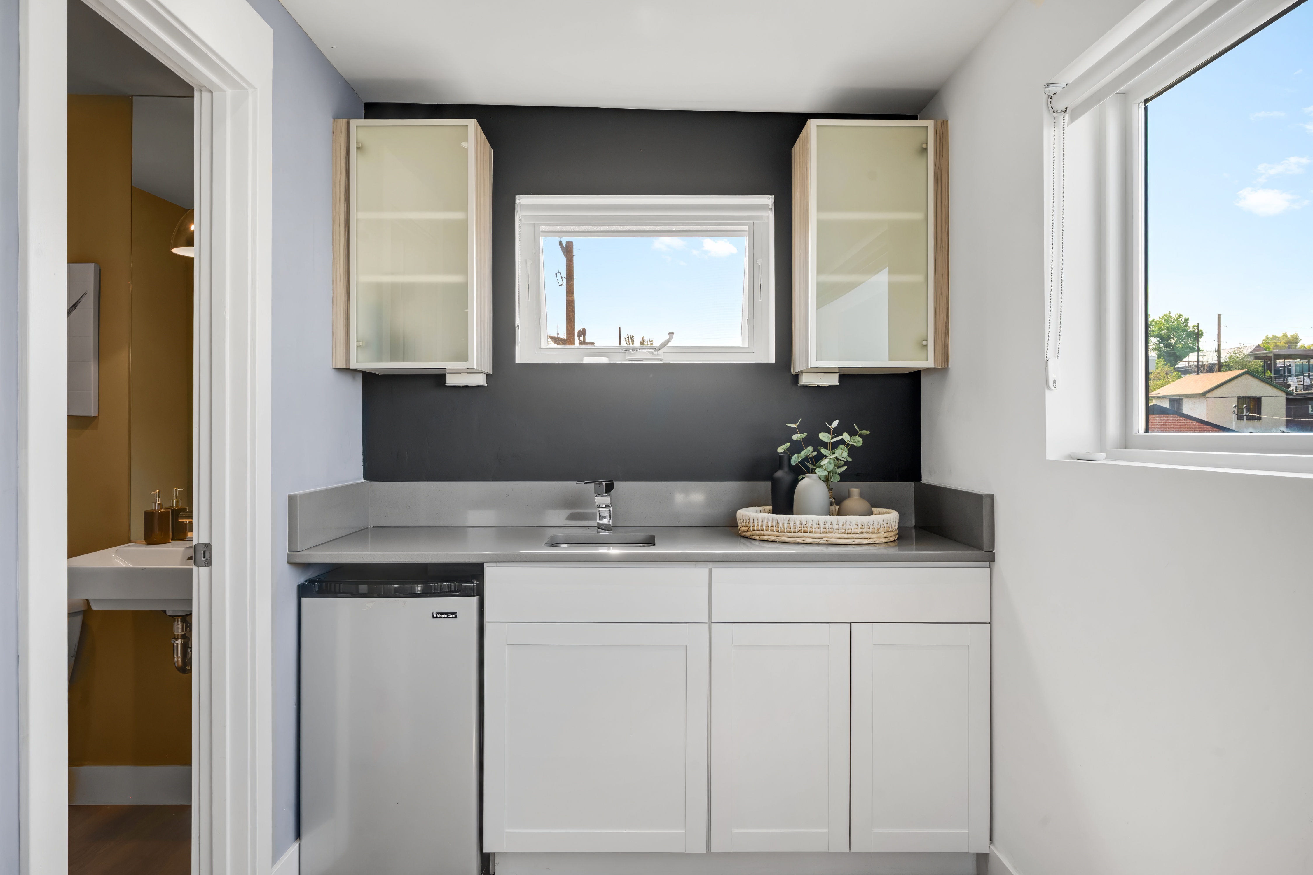  Seamlessly blends contemporary architecture & refined finishes - 物件實景