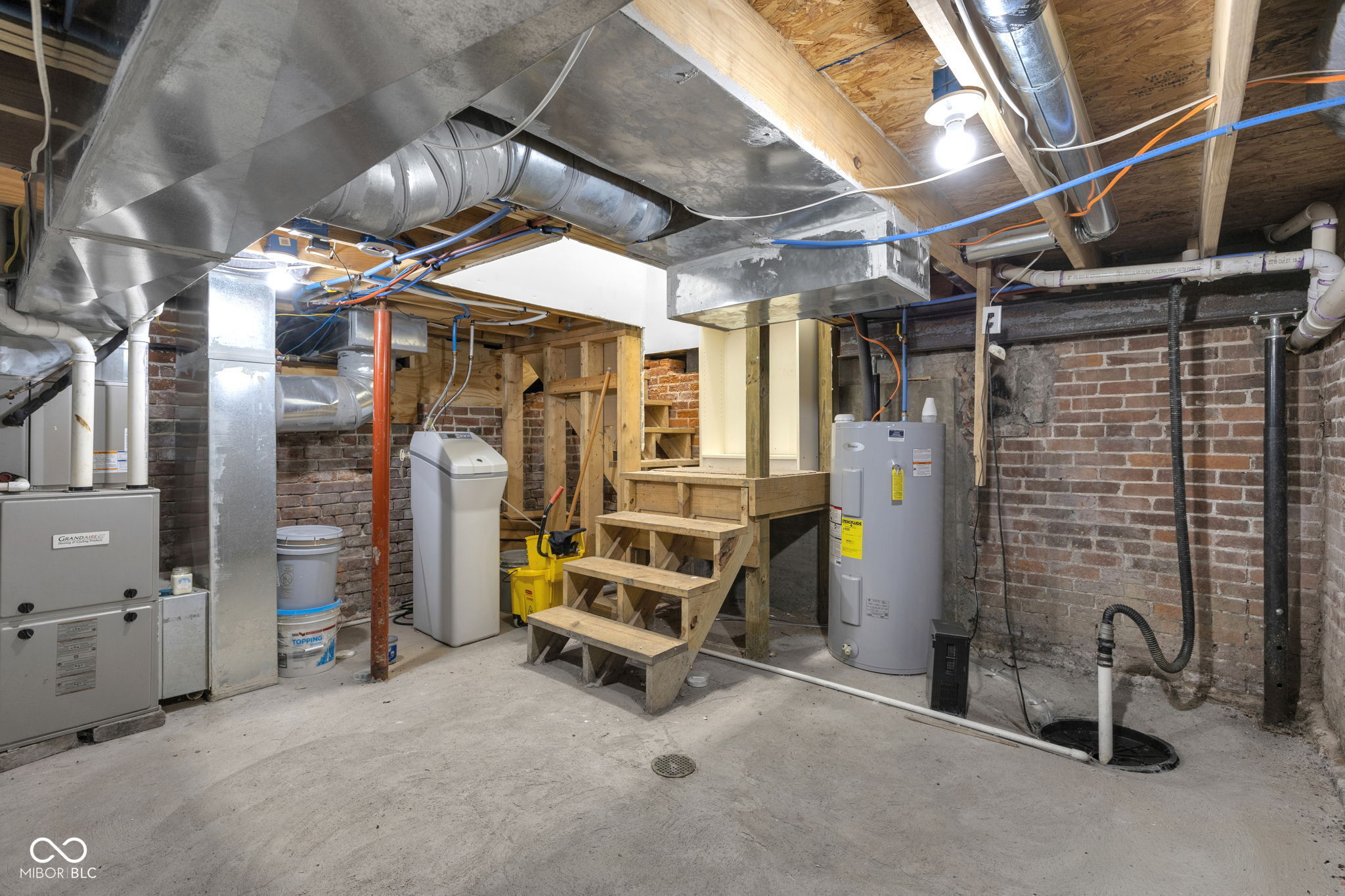 Indianapolis, Indiana, 46203, United States, ,Residential,For Sale,2010701